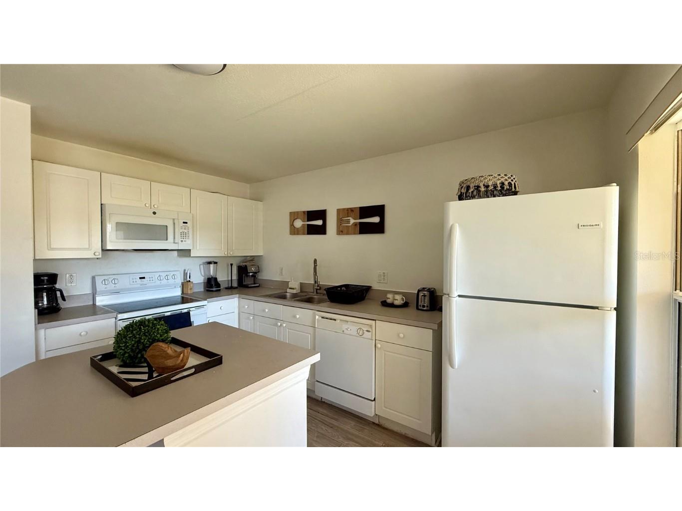 2710 Club Cortile Cir Kissimmee FL 34746 S5138357 image4