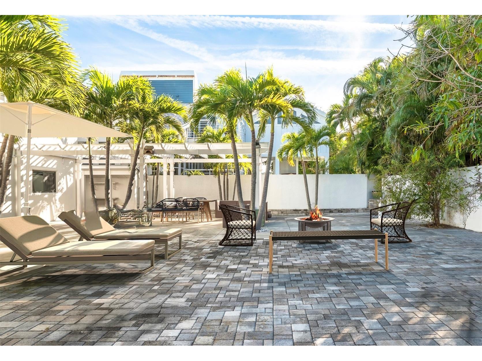 2710 Hibiscus Drive W Belleair Beach FL 33786 TB8450599 image11