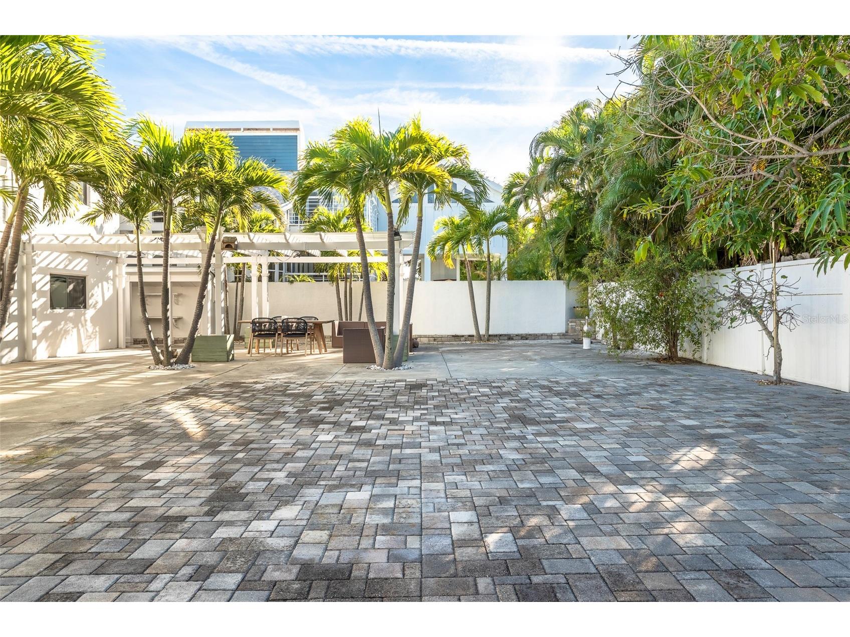 2710 Hibiscus Drive W Belleair Beach FL 33786 TB8450599 image12