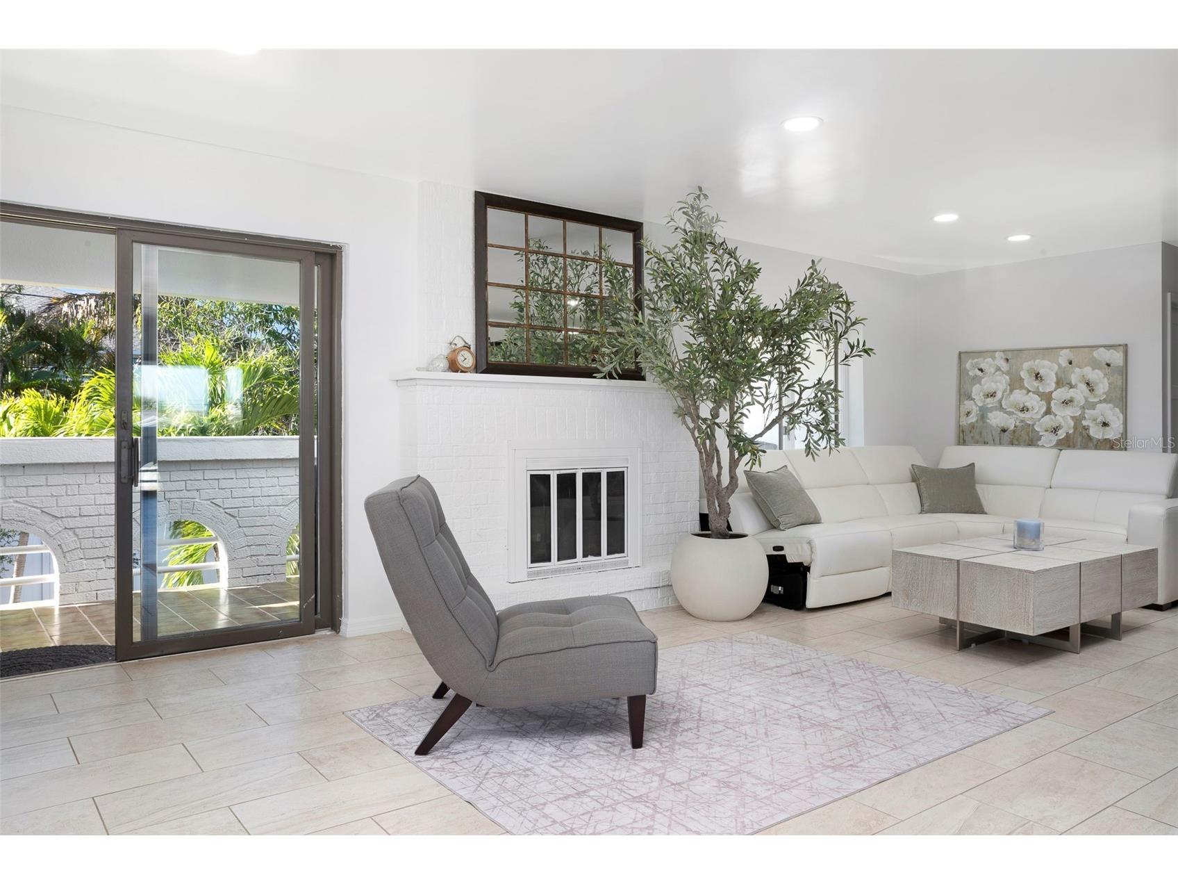 2710 Hibiscus Drive W Belleair Beach FL 33786 TB8450599 image15