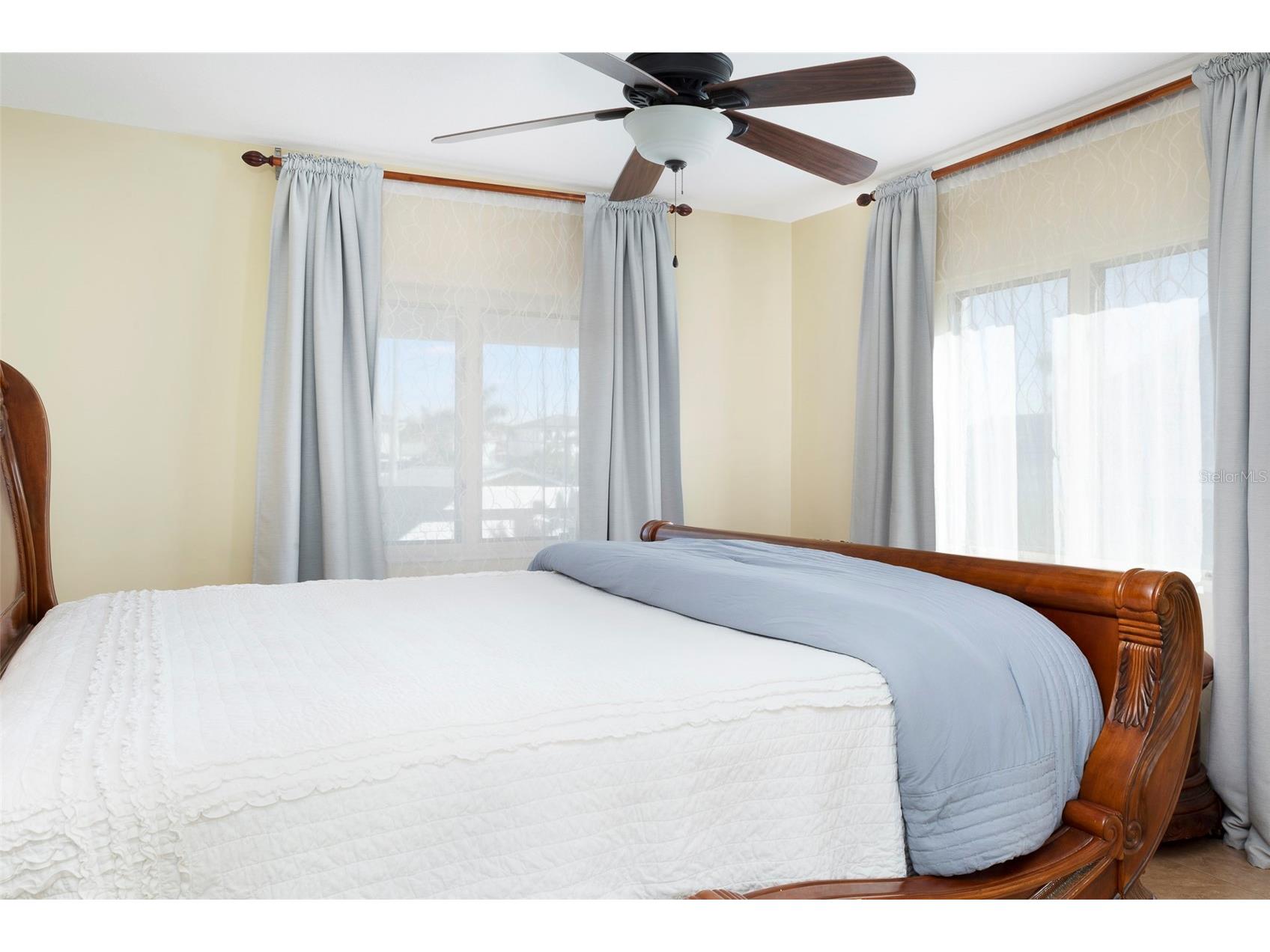 2710 Hibiscus Drive W Belleair Beach FL 33786 TB8450599 image29