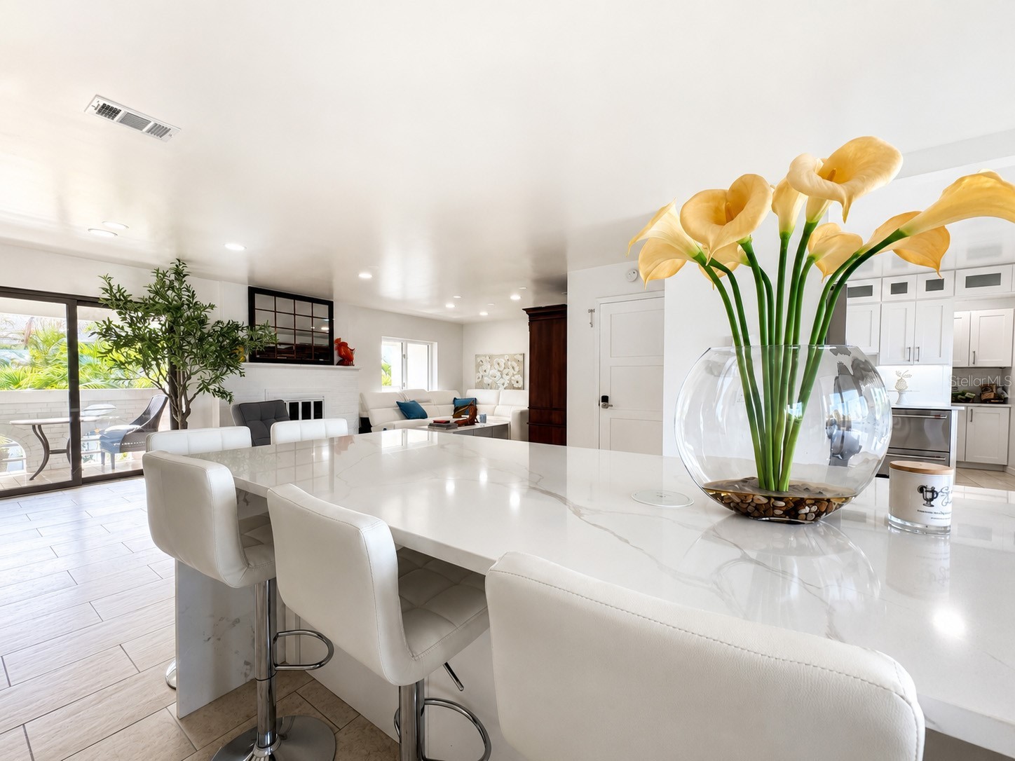 2710 Hibiscus Drive W Belleair Beach FL 33786 TB8472551 image4
