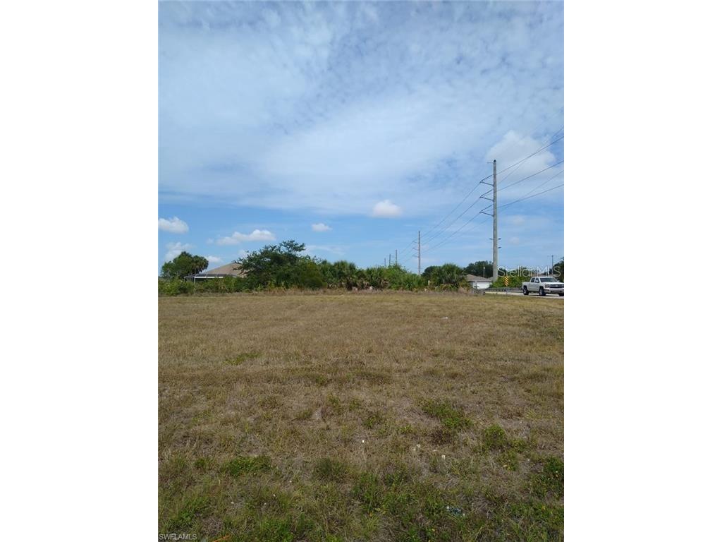 2710 NE 6th Avenue Cape Coral FL 33909 C7500044 image1