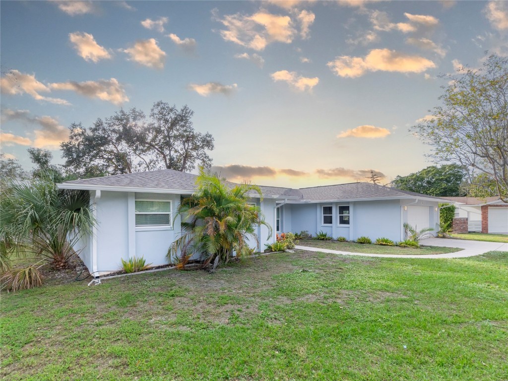 2710 Silver King Way Sarasota FL 34231 T3490762 image1