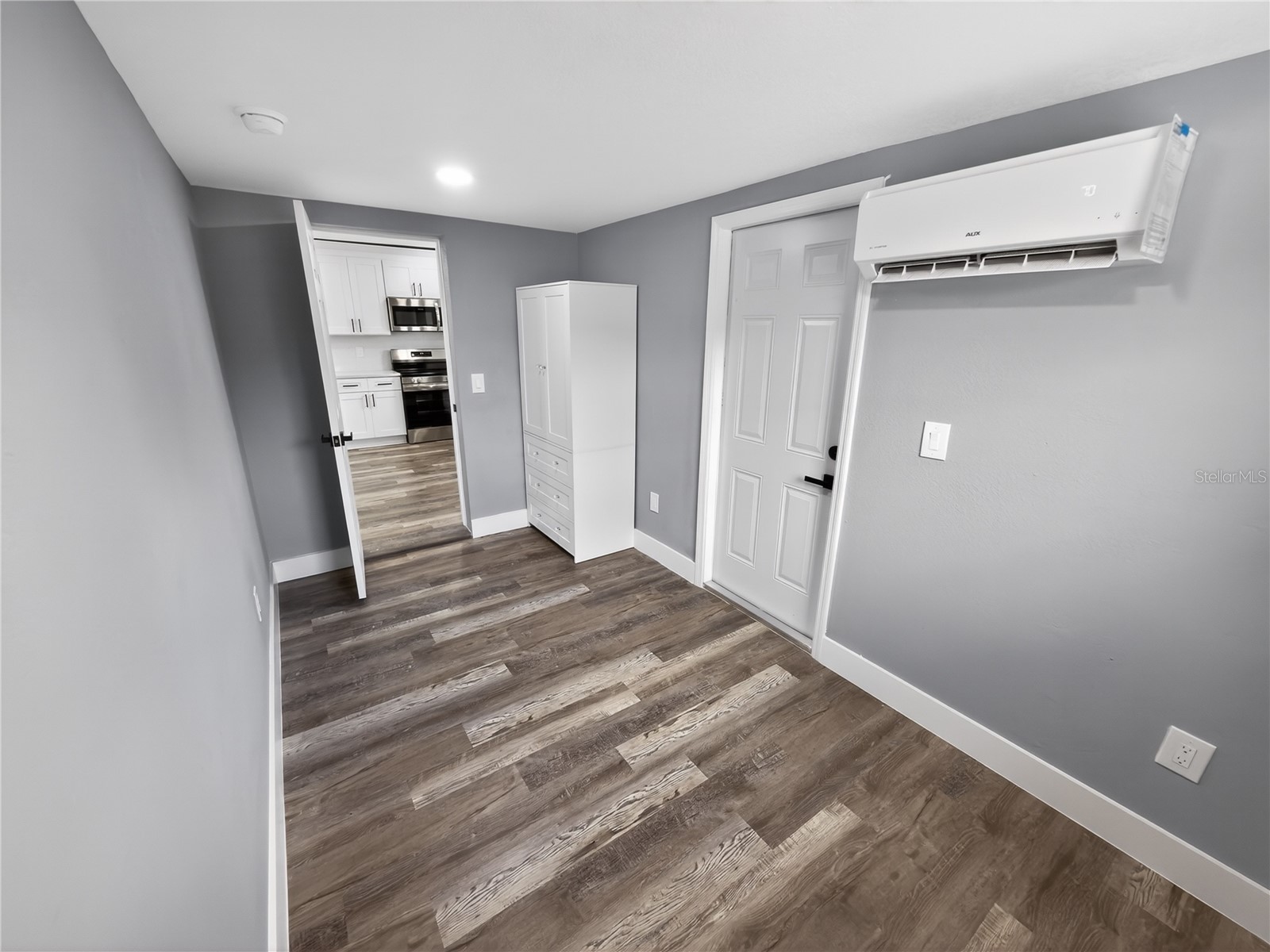 2710 W Cypress Street Tampa FL 33609 TB8499534 image16