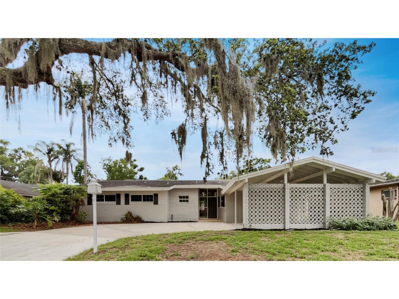 2710 Wyndham Lane Orlando FL 32808 O6316048 image1