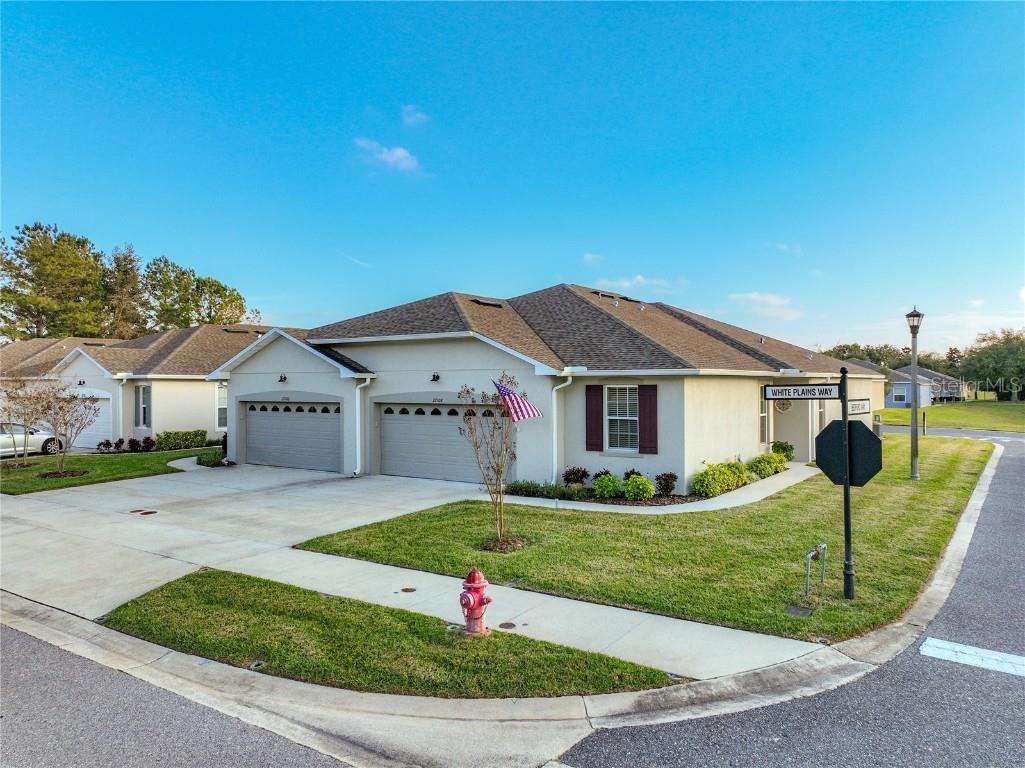 27102 White Plains Way Leesburg FL 34748 G5077105 image1