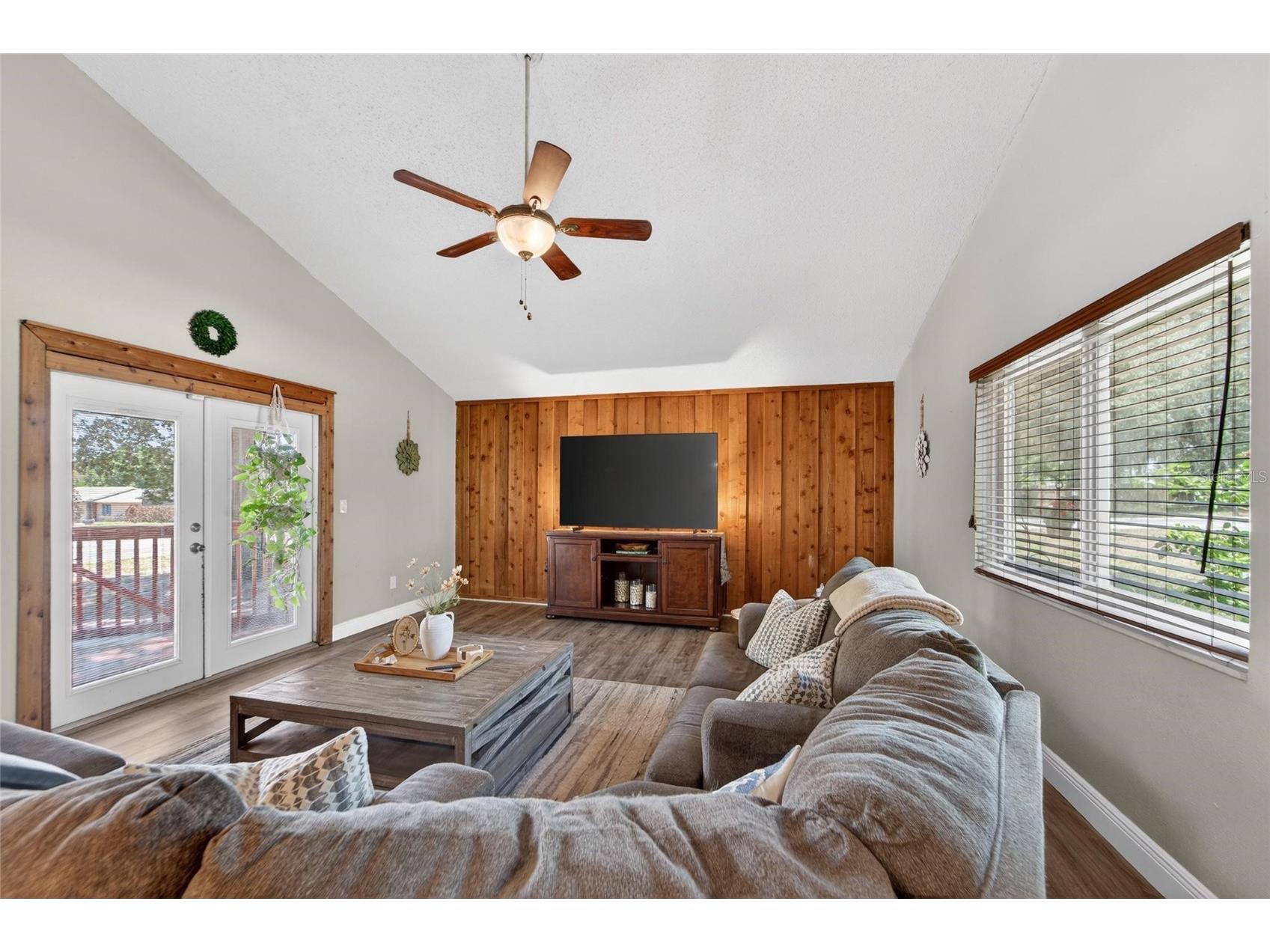 2711 Bellwood Drive Brandon FL 33511 TB8509014 image17
