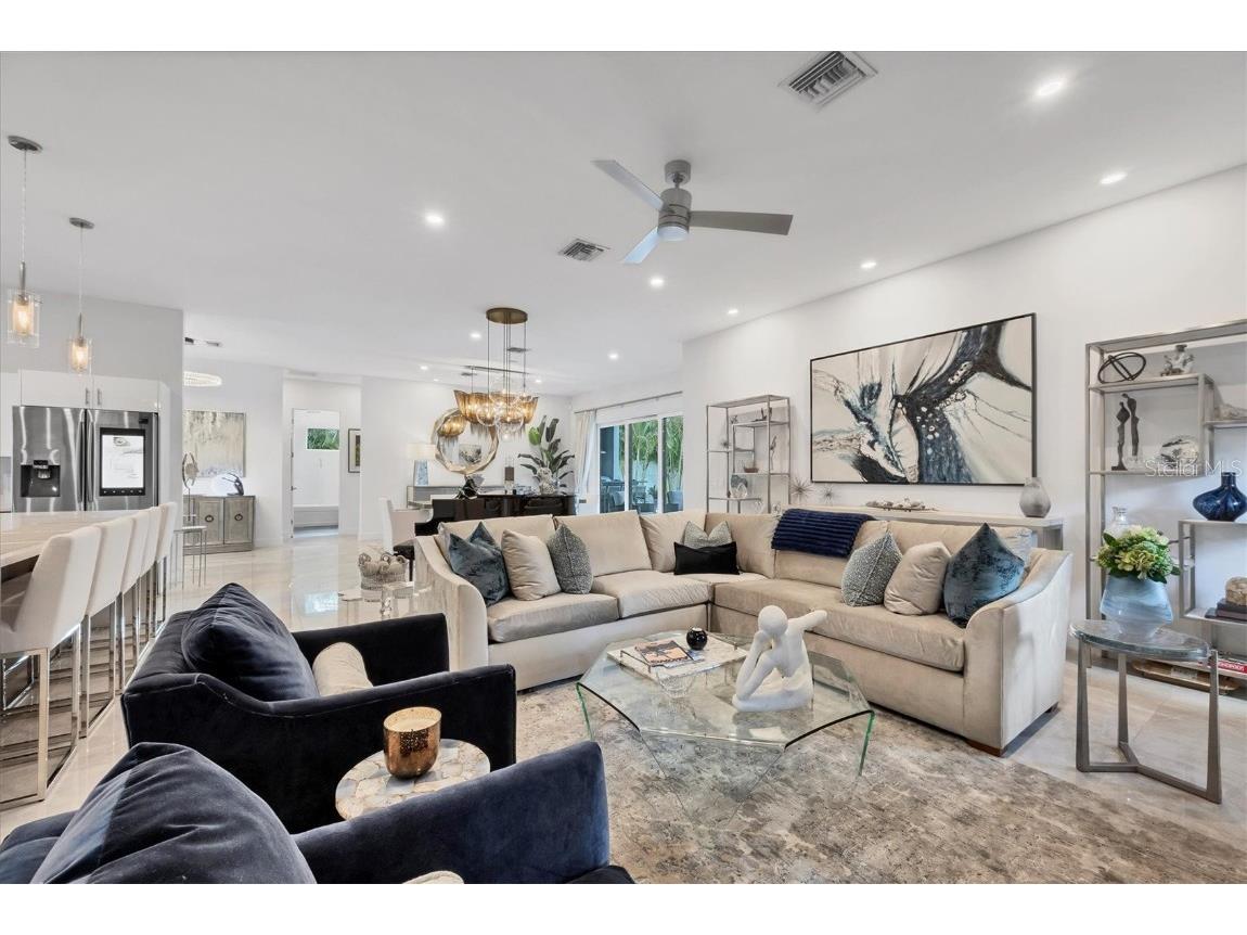 2711 Blossom Drive Sarasota FL 34239 A4669337 image15