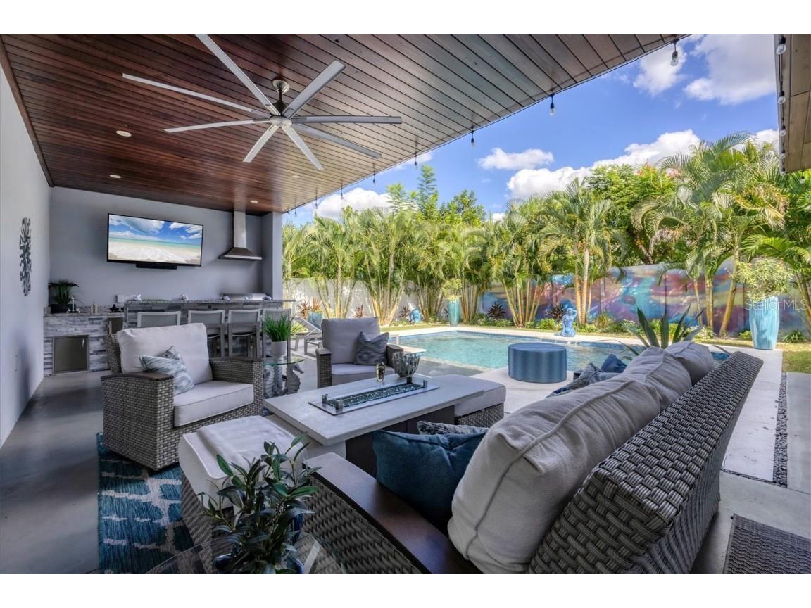 2711 Blossom Drive Sarasota FL 34239 A4669337 image29