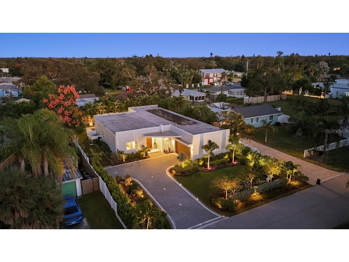 2711 Blossom Drive Sarasota FL 34239 A4669337 image49