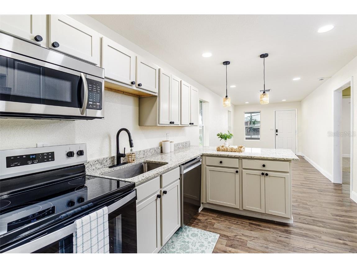 2711 Crutchfield Road Lakeland FL 33805 L4953574 image5