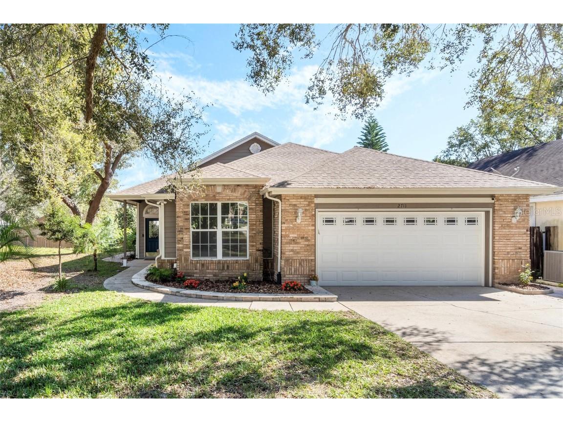 2711 Grantham Court Orlando FL 32835 O6180284 image1