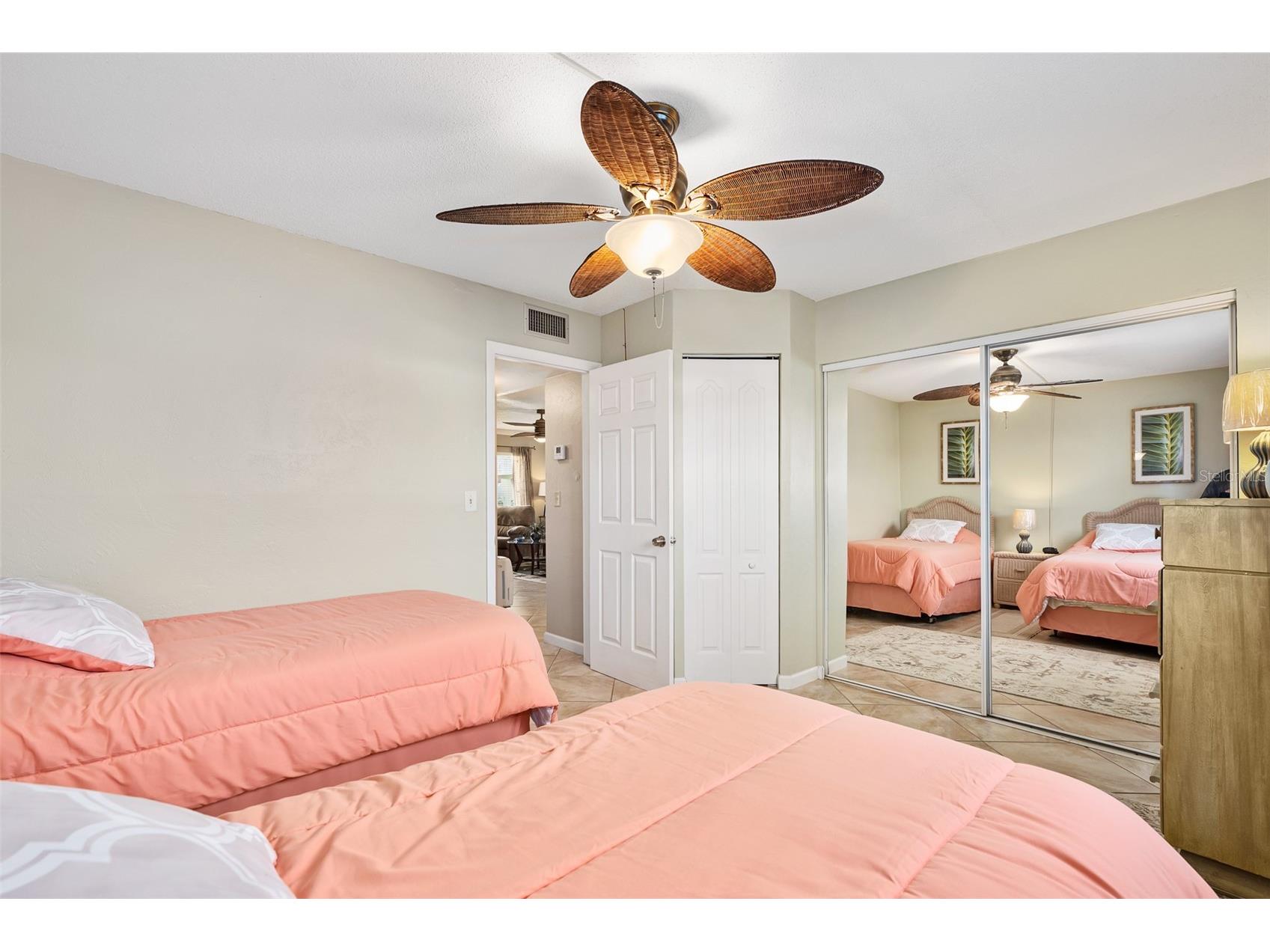 2711 N Halifax Avenue #184 Daytona Beach FL 32118 - HALIFAX RIVER V4940712 image15