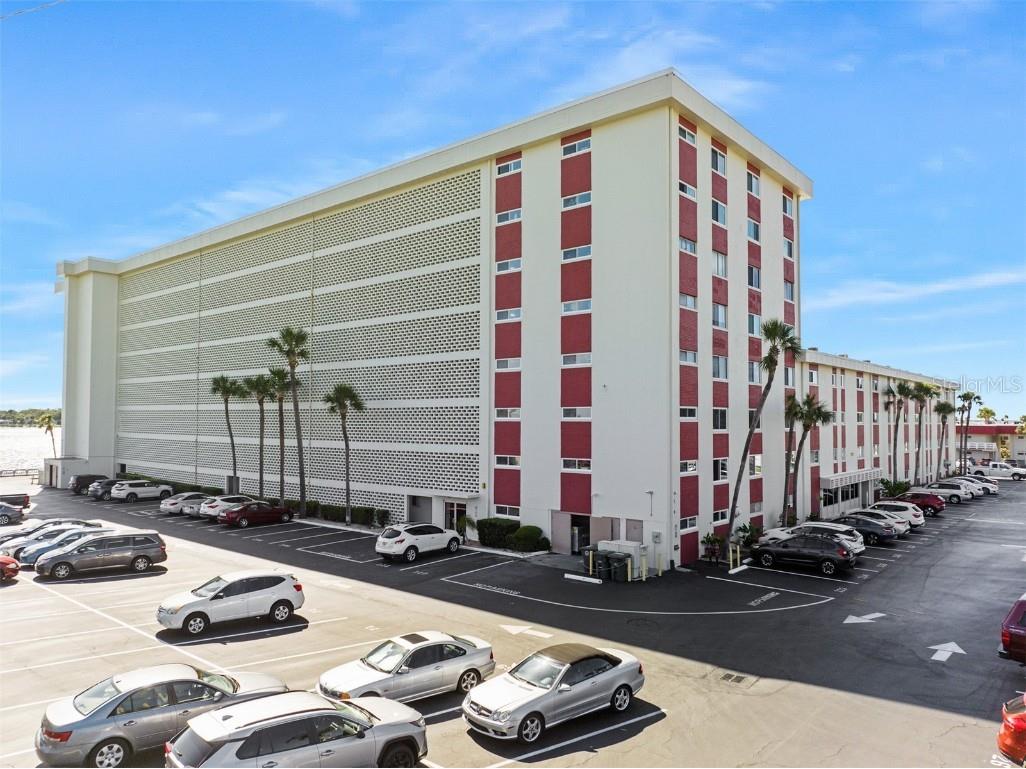 2711 N Halifax Avenue #288 Daytona Beach FL 32118 V4932691 image1