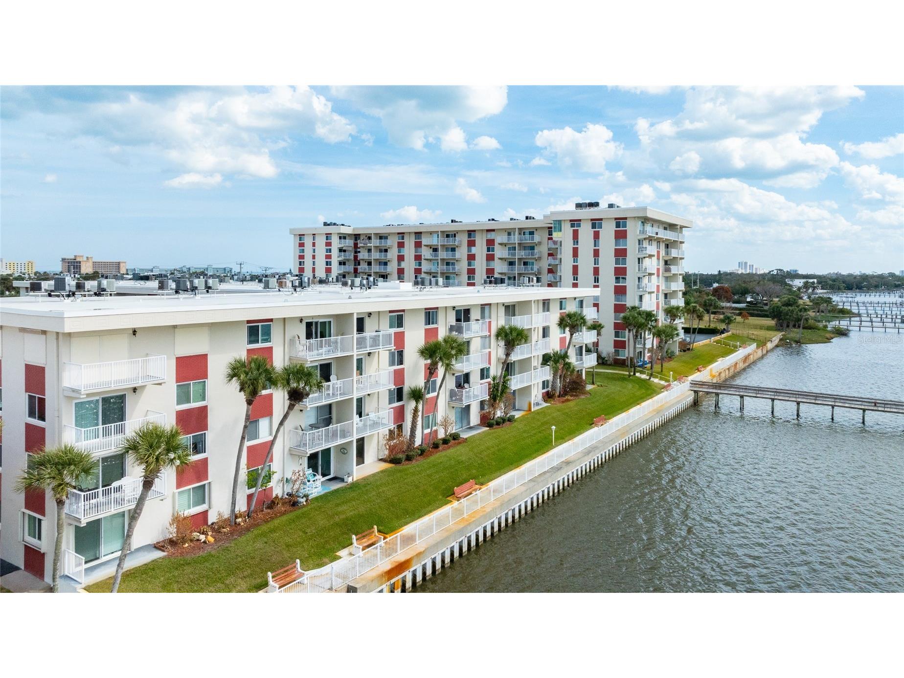 2711 N Halifax Avenue #695 Daytona Beach FL 32118 FC316433 image40