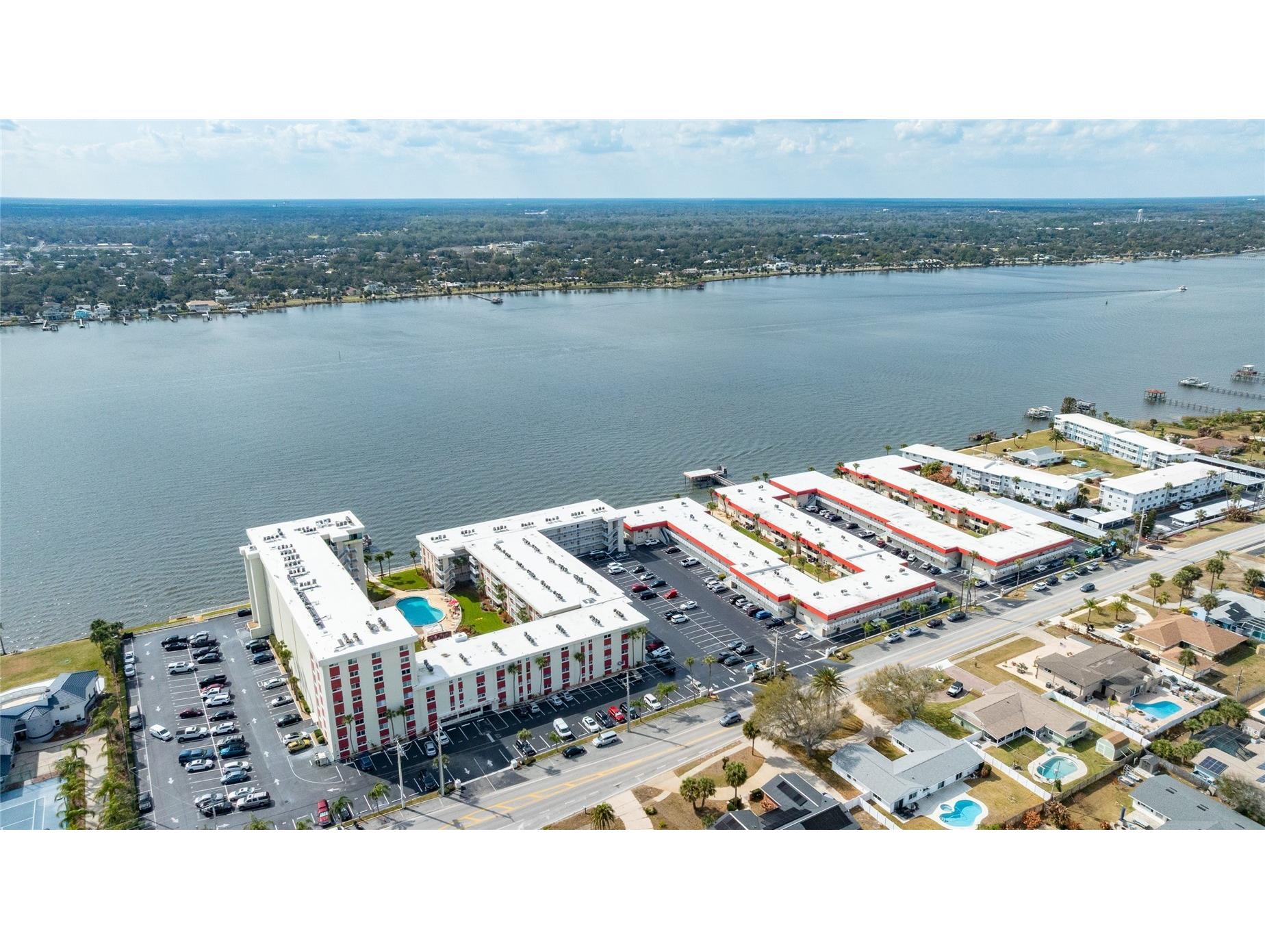 2711 N Halifax Avenue #695 Daytona Beach FL 32118 FC316433 image48