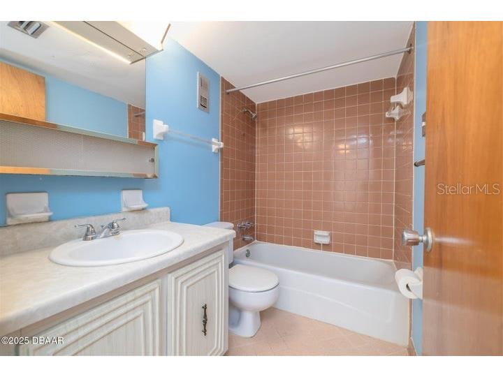 2711 N Halifax Avenue #789 Daytona Beach FL 32118 V4944733 image16