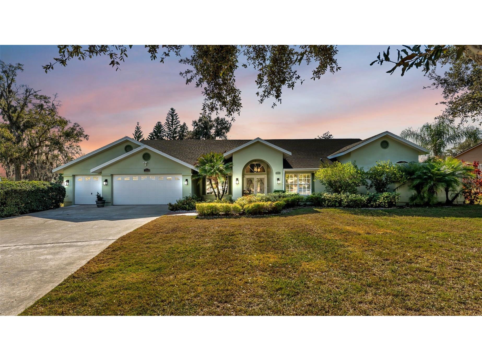 2711 S Fairway Drive Plant City FL 33566 L4958722 image1