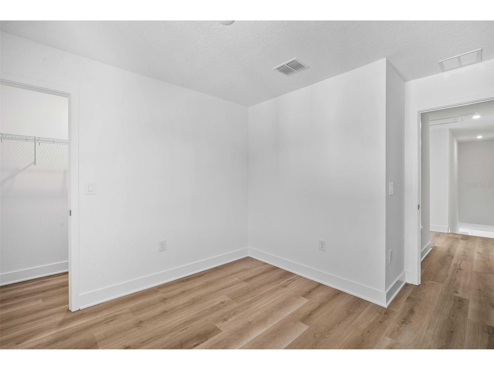 2711 W North B Street #2 Tampa FL 33609 TB8376860 image16