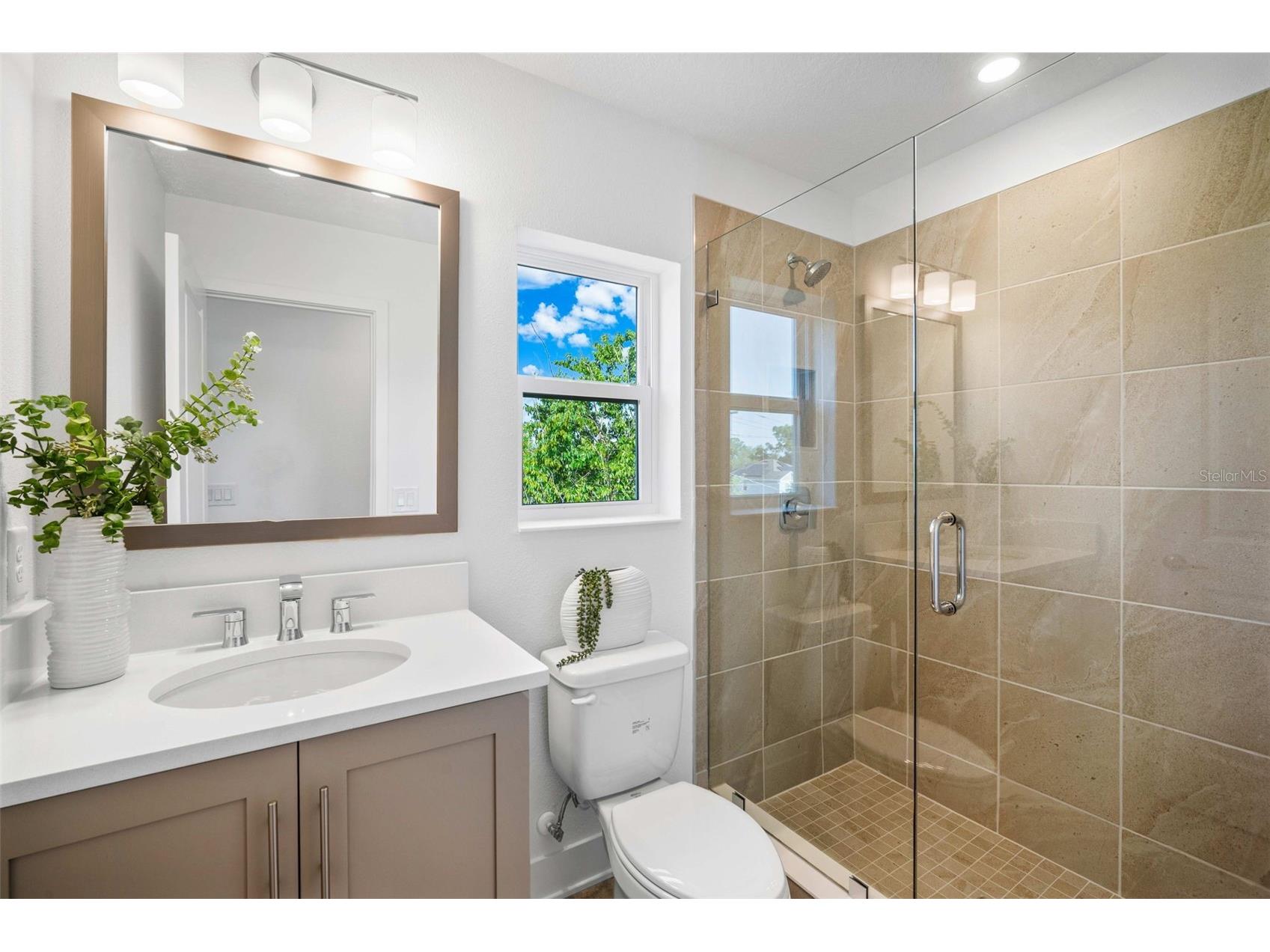 2711 W North B Street #2 Tampa FL 33609 TB8376860 image29