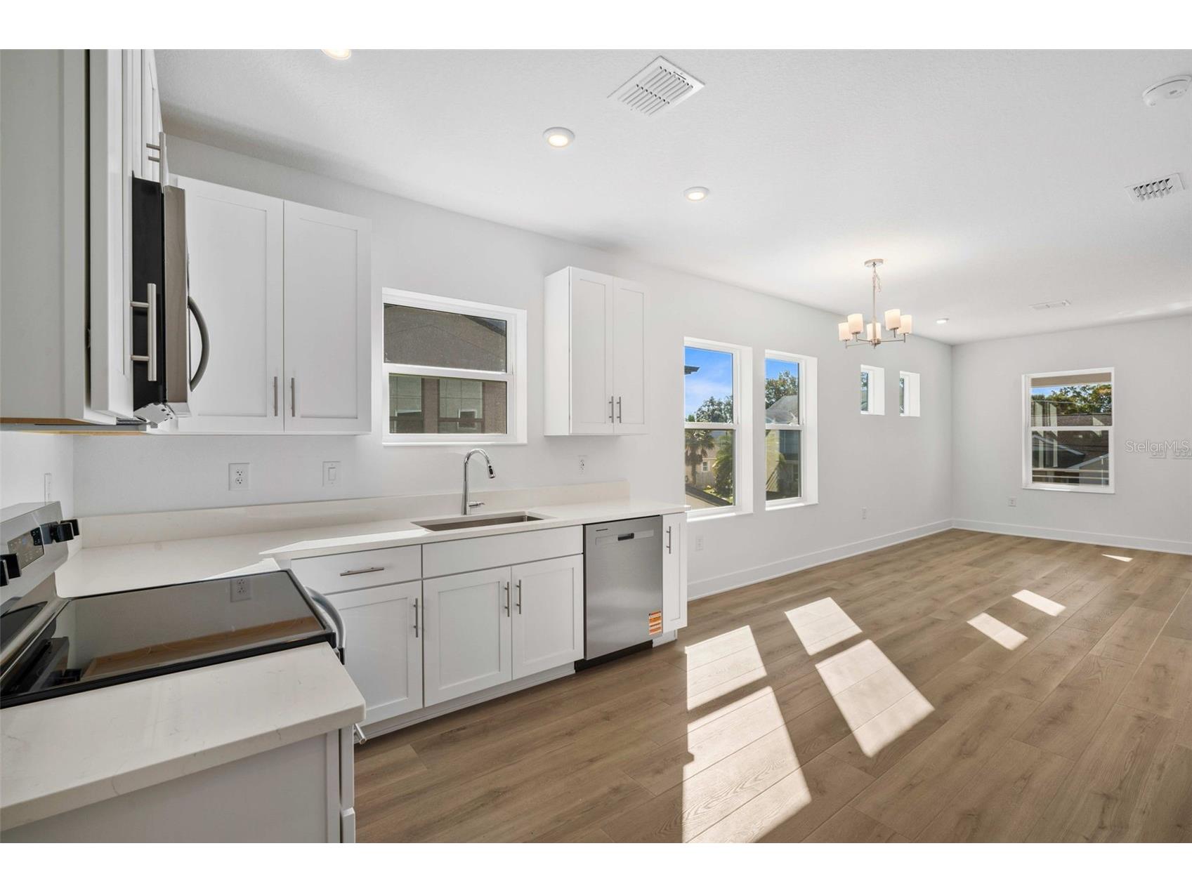 2711 W North B Street #2 Tampa FL 33609 TB8376860 image5