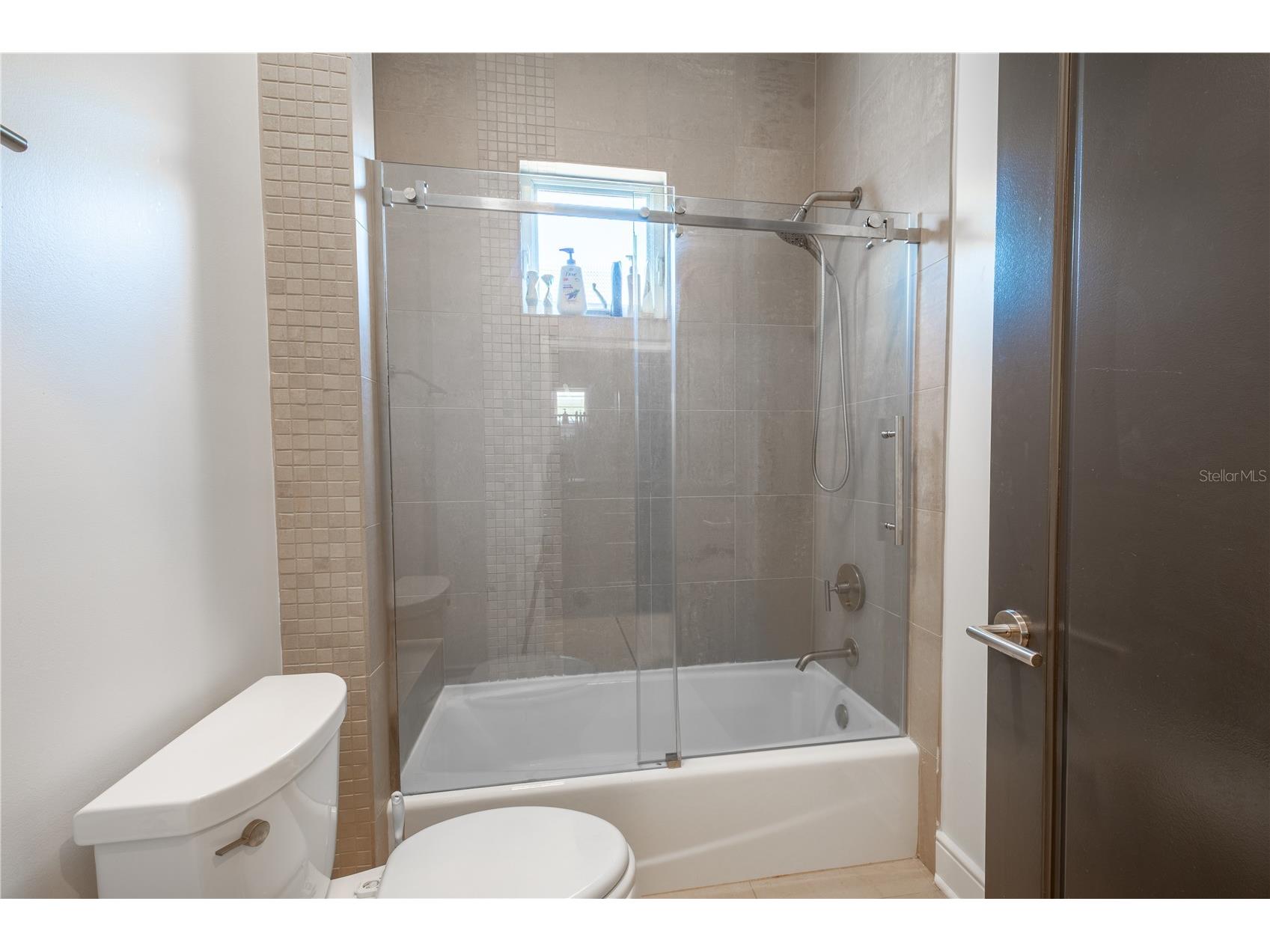 2711 W Trilby Avenue Tampa FL 33611 TB8513157 image32