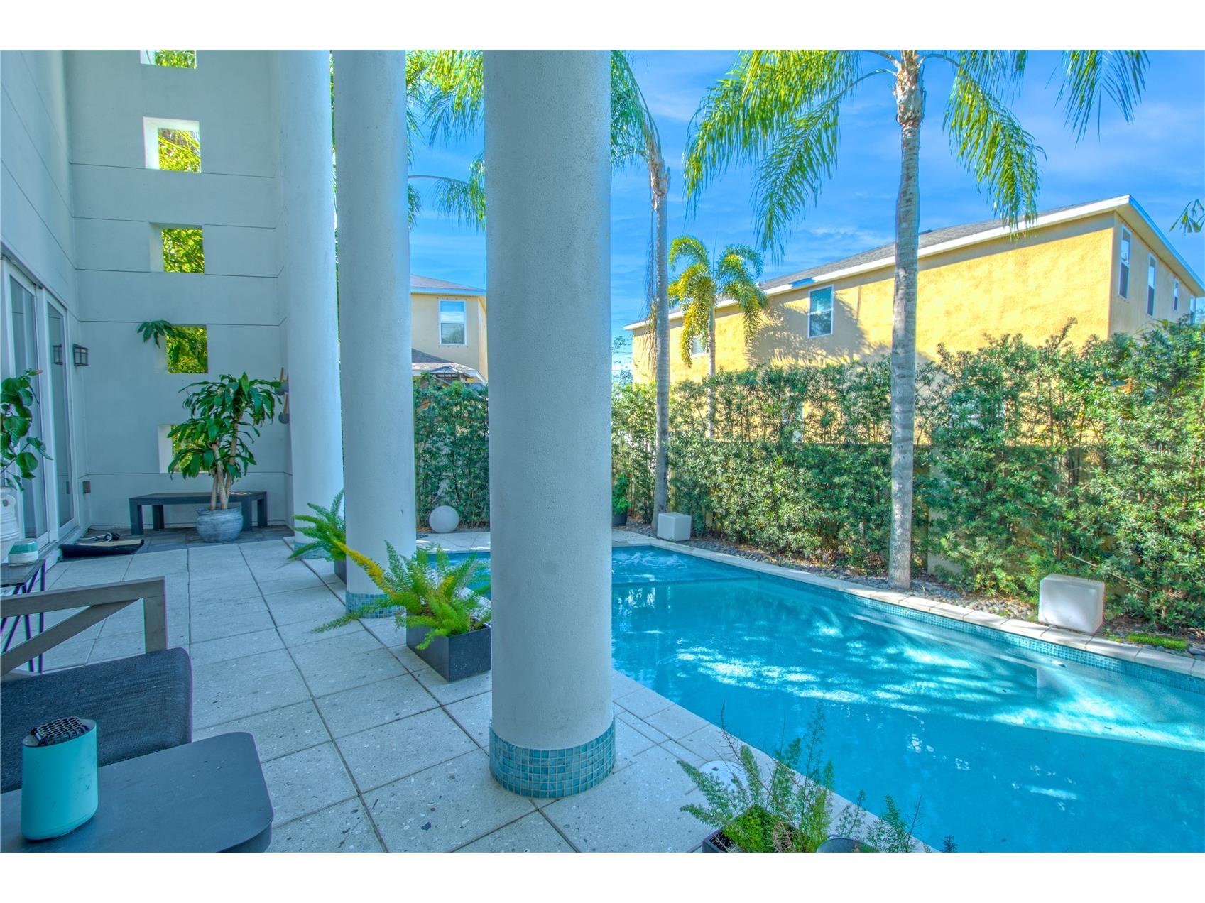 2711 W Trilby Avenue Tampa FL 33611 TB8513157 image38
