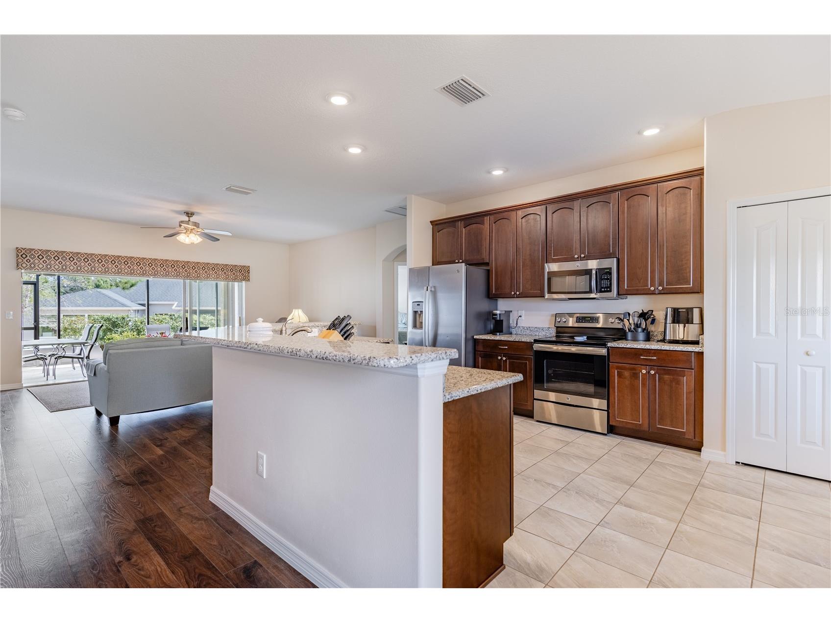 27118 Roanoke Drive Leesburg FL 34748 G5110376 image6