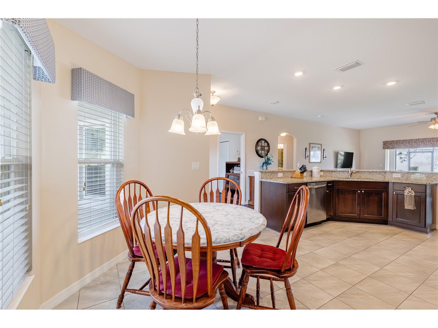 27118 Roanoke Drive Leesburg FL 34748 G5110376 image9