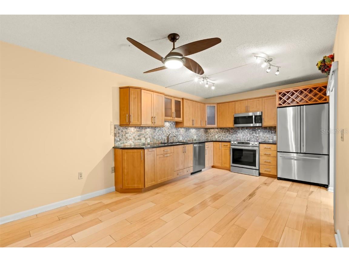 2712 12th Court Palm Harbor FL 34684 TB8403904 image13