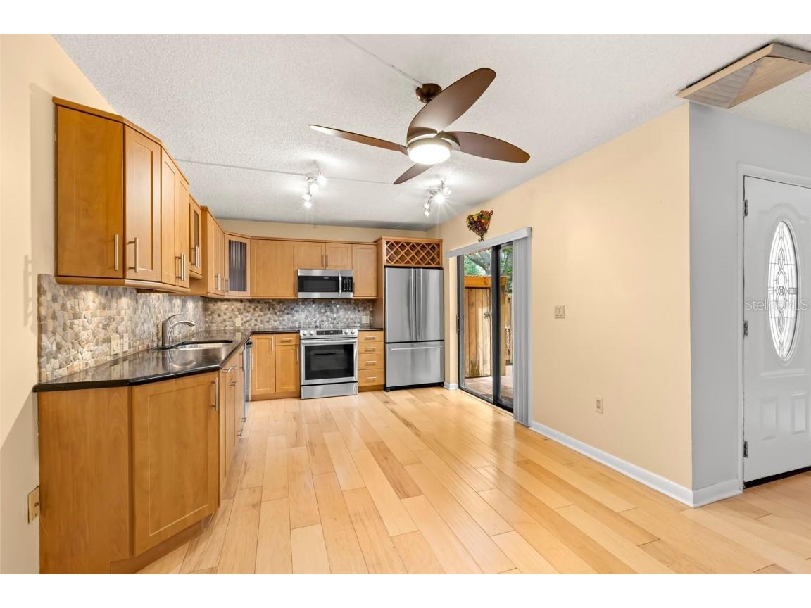 2712 12th Court Palm Harbor FL 34684 TB8403904 image14