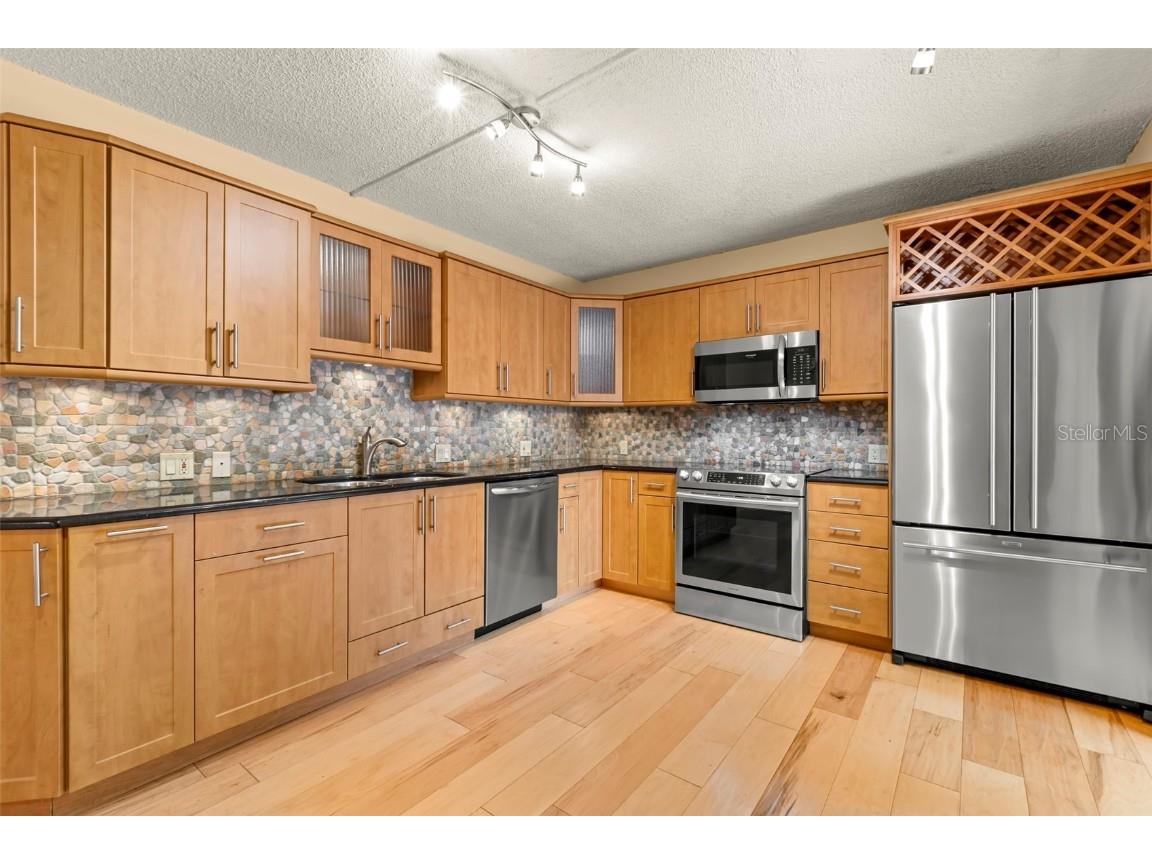 2712 12th Court Palm Harbor FL 34684 TB8403904 image15