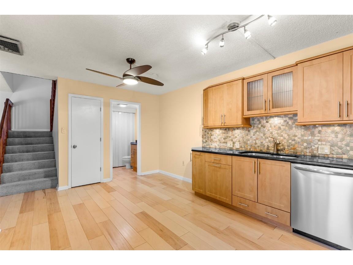 2712 12th Court Palm Harbor FL 34684 TB8403904 image18