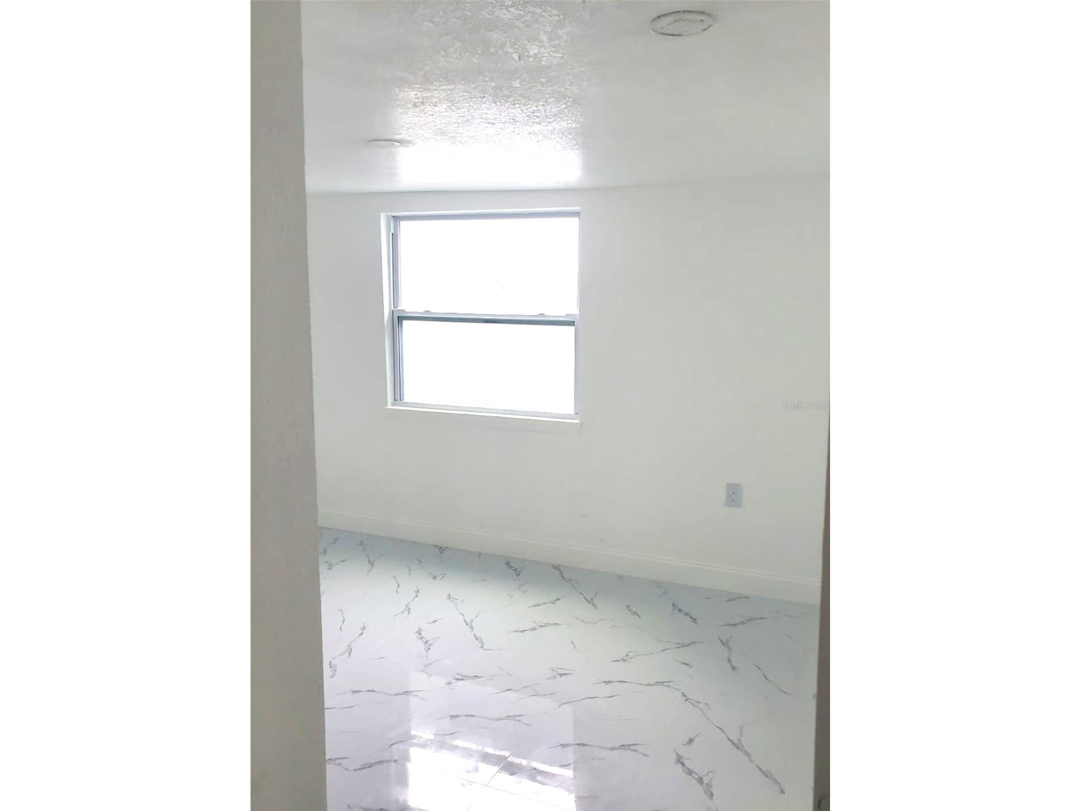 2712 60th Avenue N Saint Petersburg FL 33714 TB8366335 image17