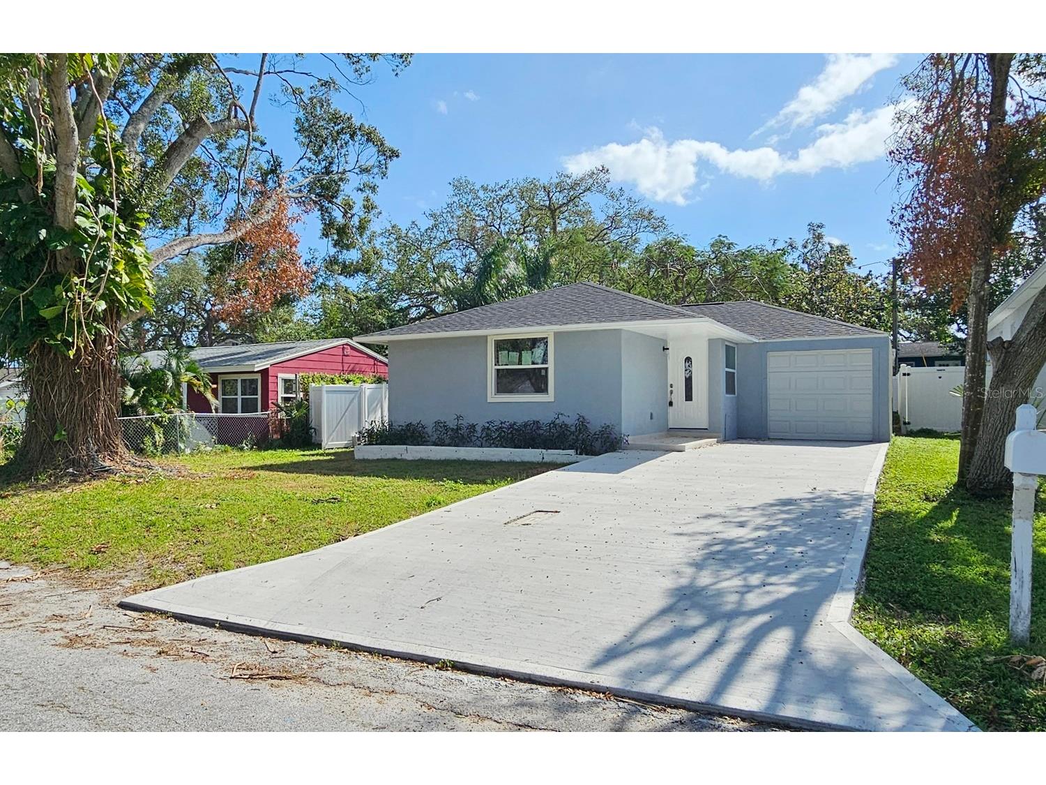 2712 60th Avenue N Saint Petersburg FL 33714 TB8366335 image3