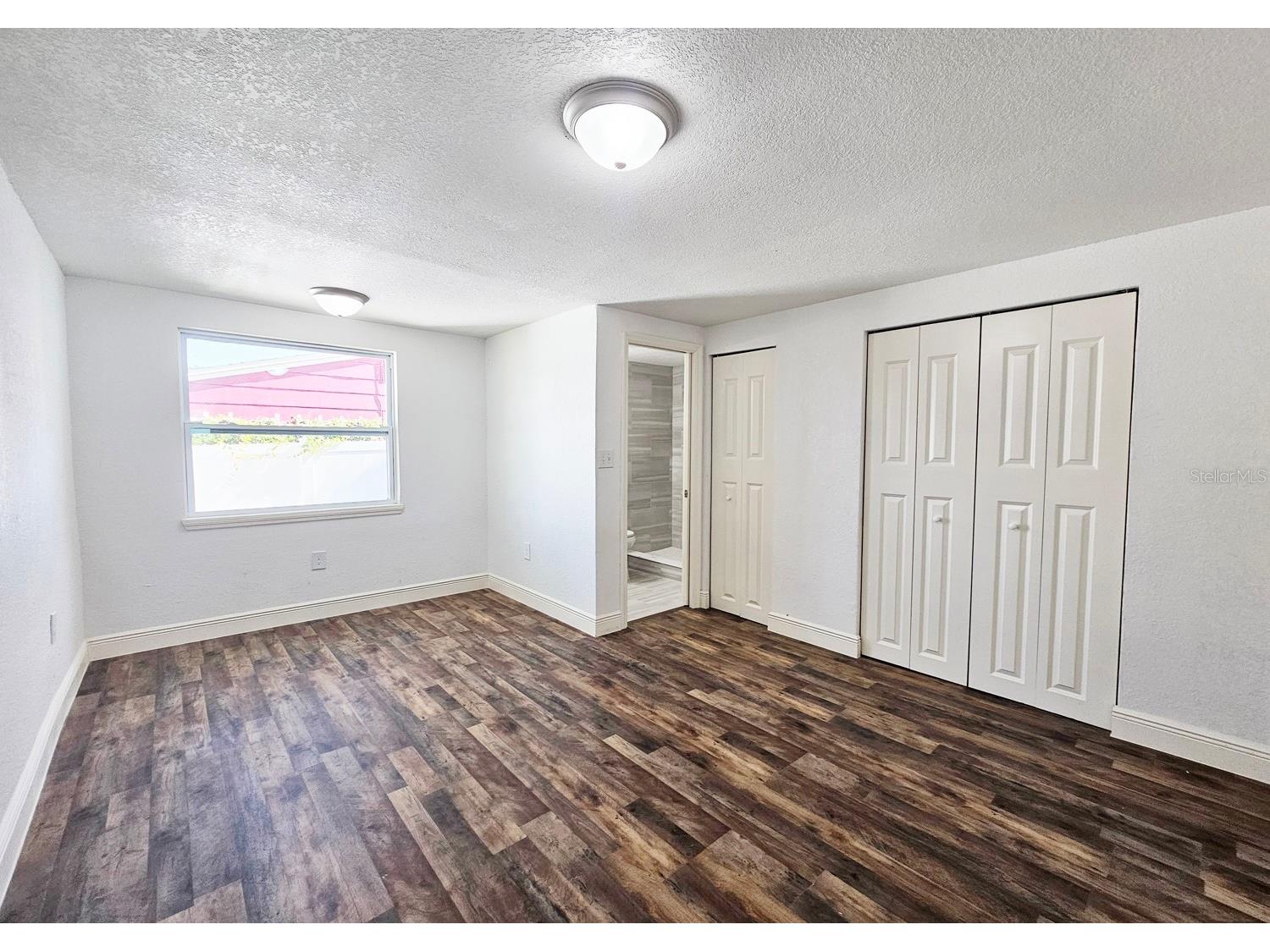 2712 60th Avenue N Saint Petersburg FL 33714 TB8366335 image4