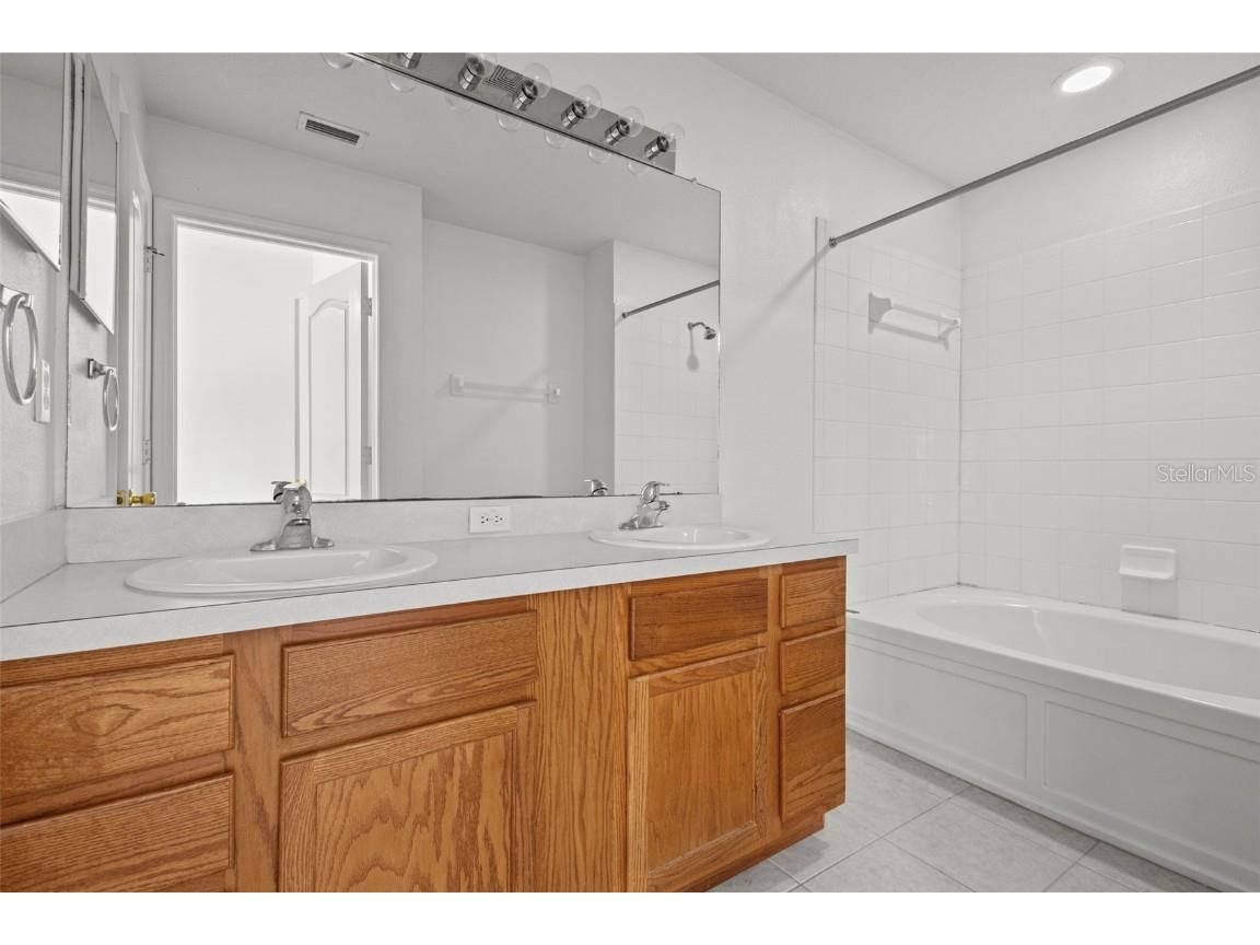 2712 Conch Hollow Drive Brandon FL 33511 TB8422219 image13