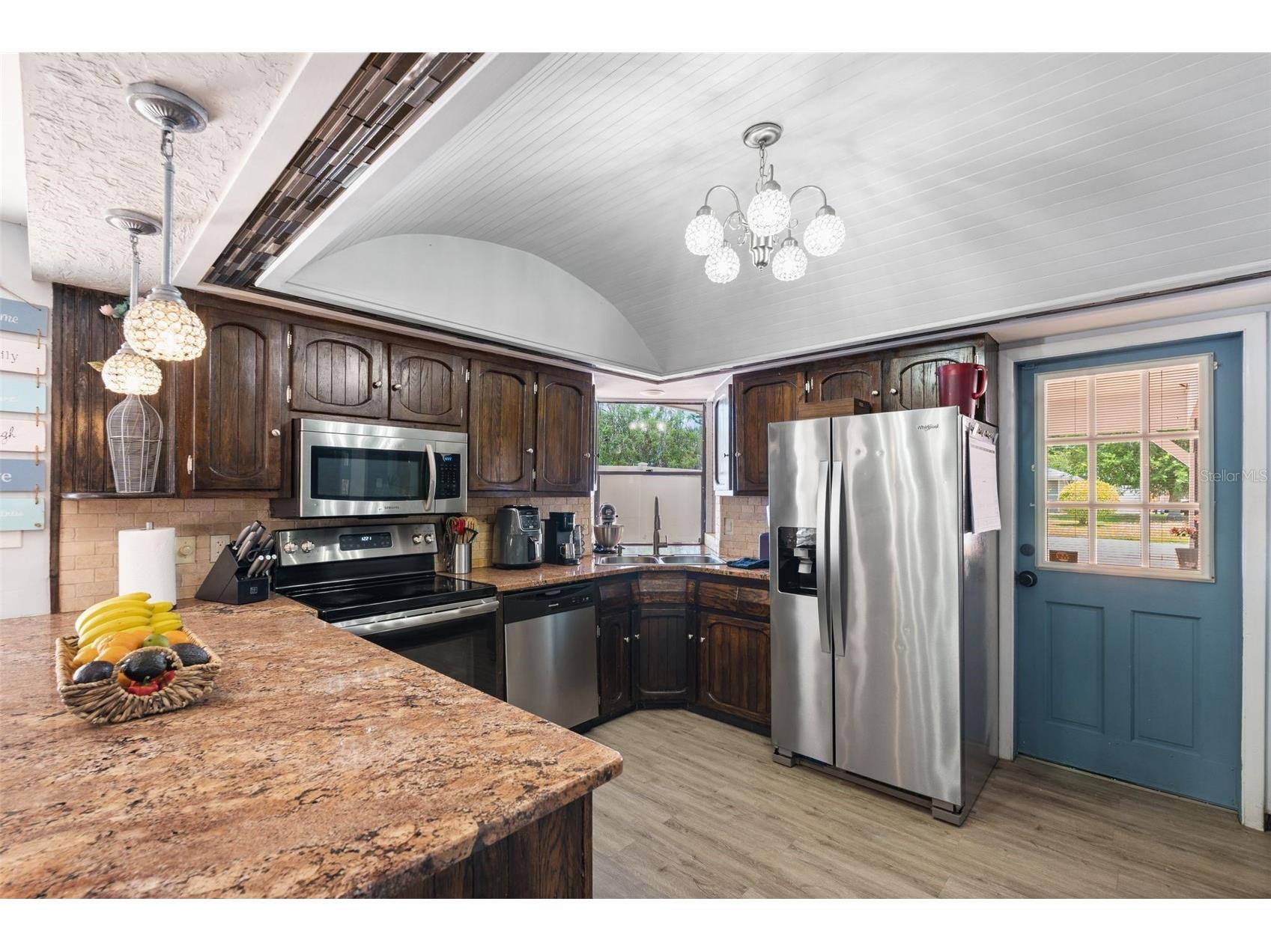 2712 Nancy Street Sarasota FL 34237 A4694325 image20