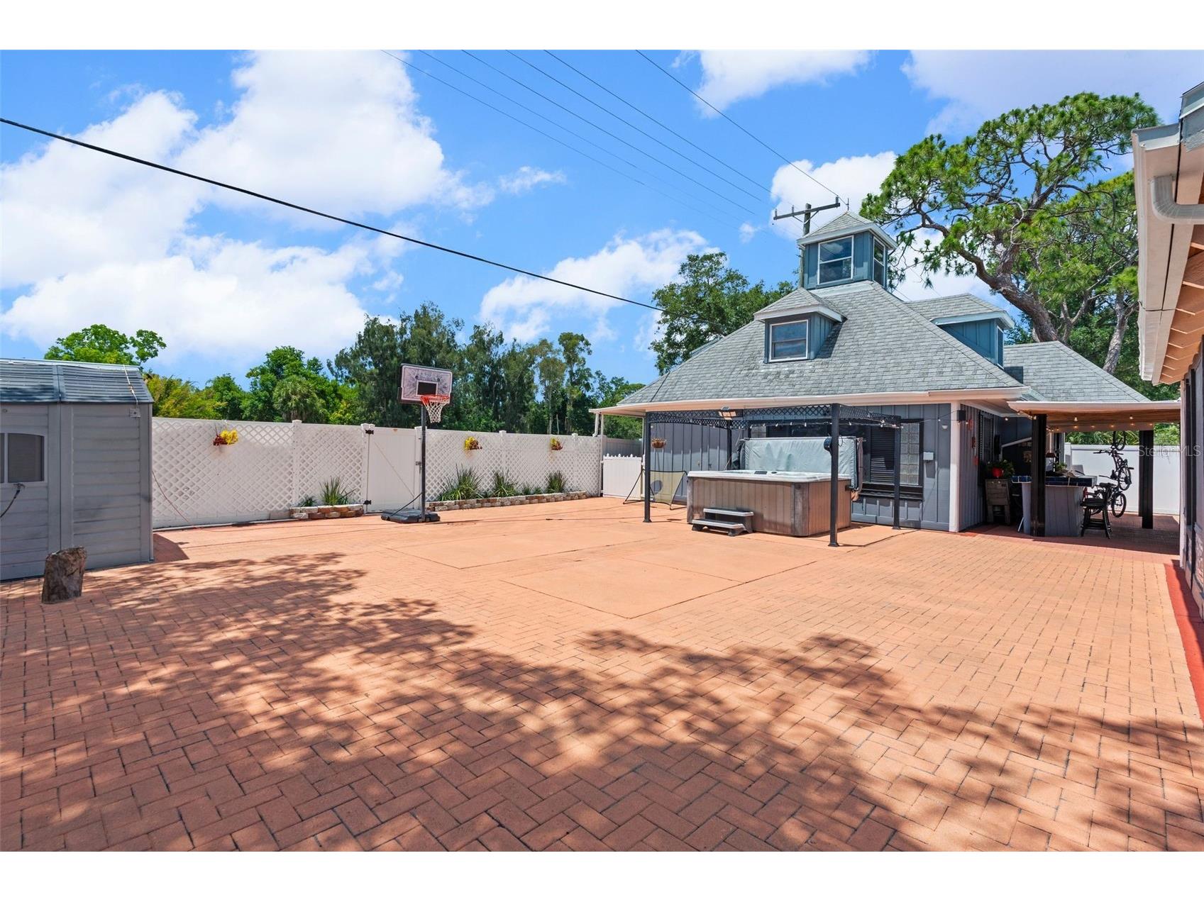 2712 Nancy Street Sarasota FL 34237 A4694325 image47