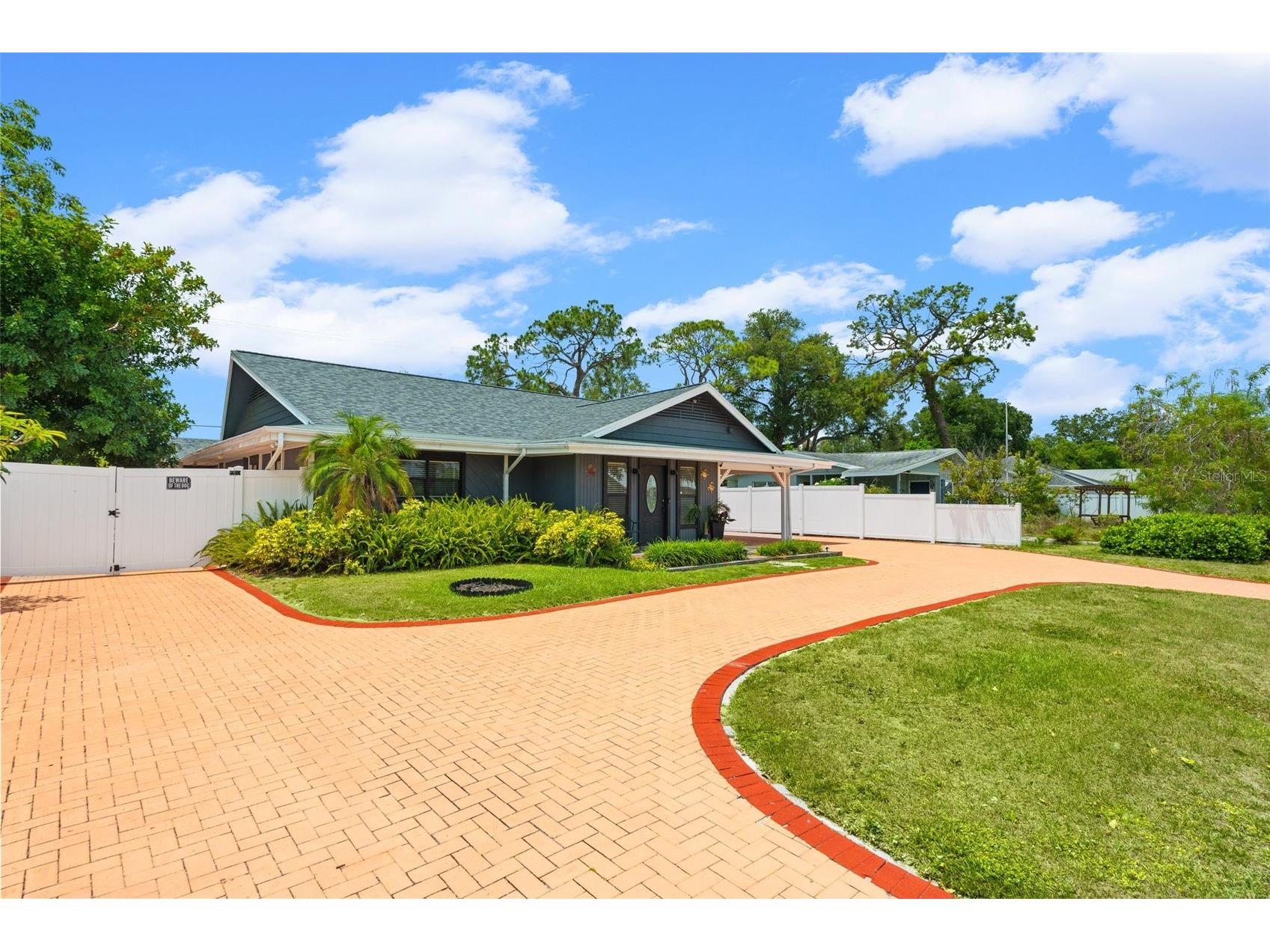 2712 Nancy Street Sarasota FL 34237 A4694325 image7