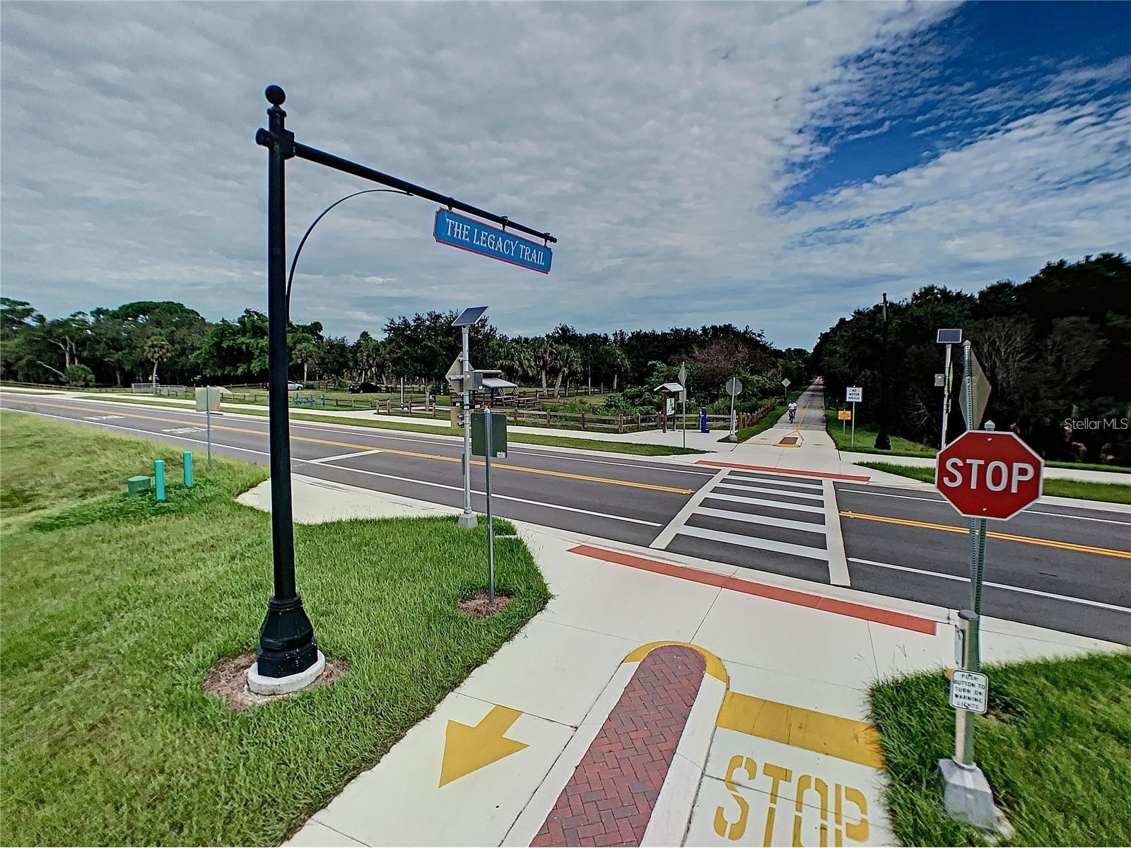 2712 Nancy Street Sarasota FL 34237 A4694325 image82