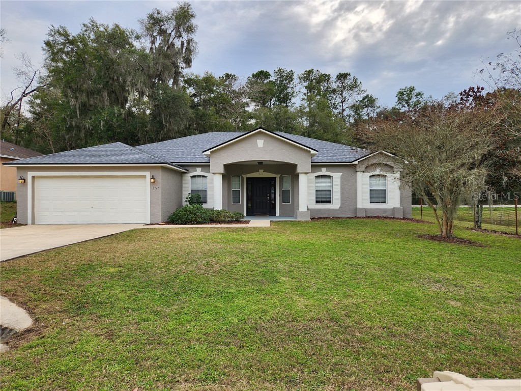 2712 NE 24th Place Ocala FL 34470 OM671428 image1