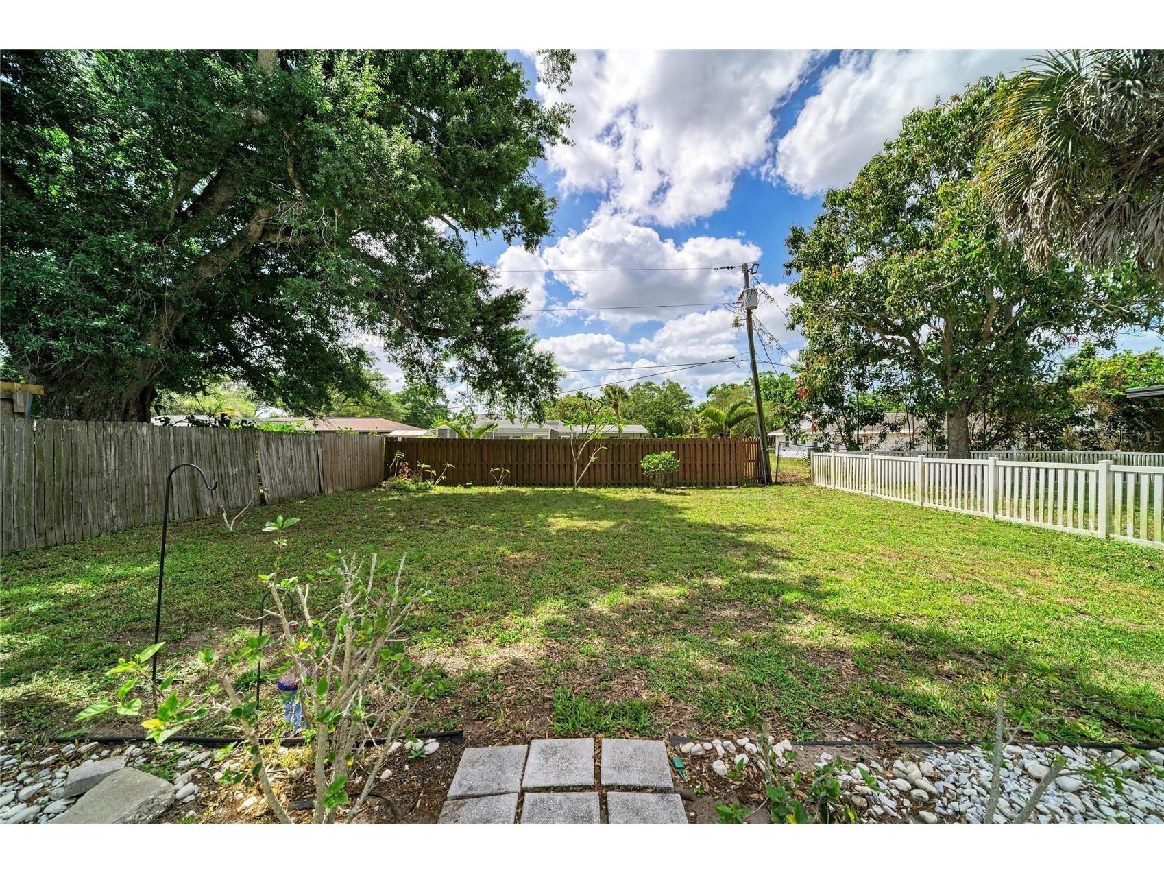 2713 11th Avenue W Bradenton FL 34205 A4689531 image24