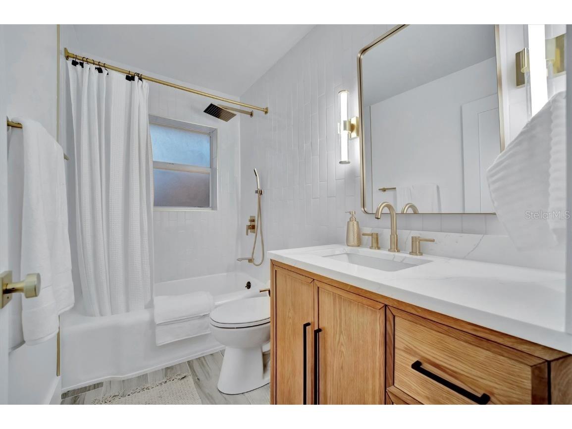 2713 4th Avenue W Bradenton FL 34205 A4670122 image25