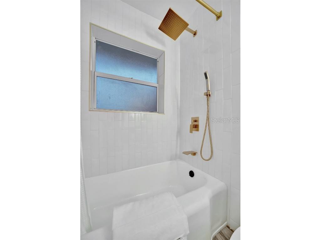 2713 4th Avenue W Bradenton FL 34205 A4670122 image27