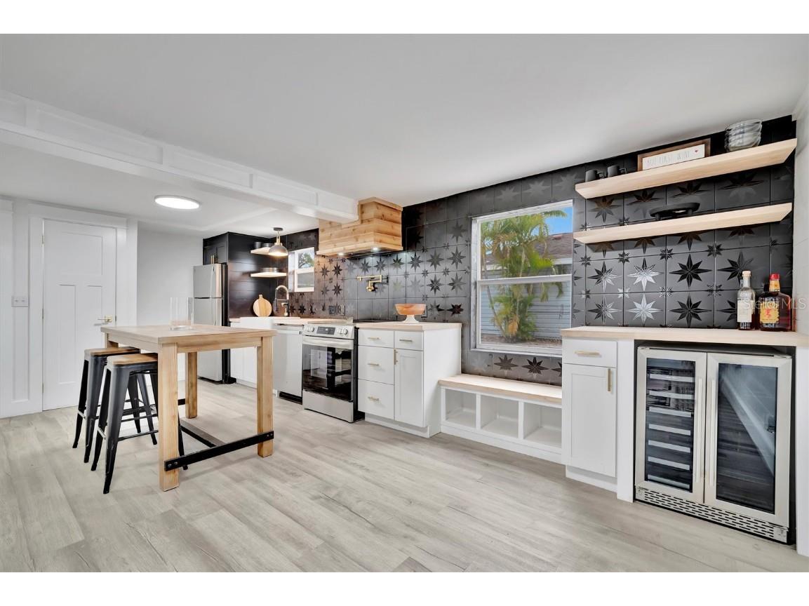 2713 4th Avenue W Bradenton FL 34205 A4670122 image51