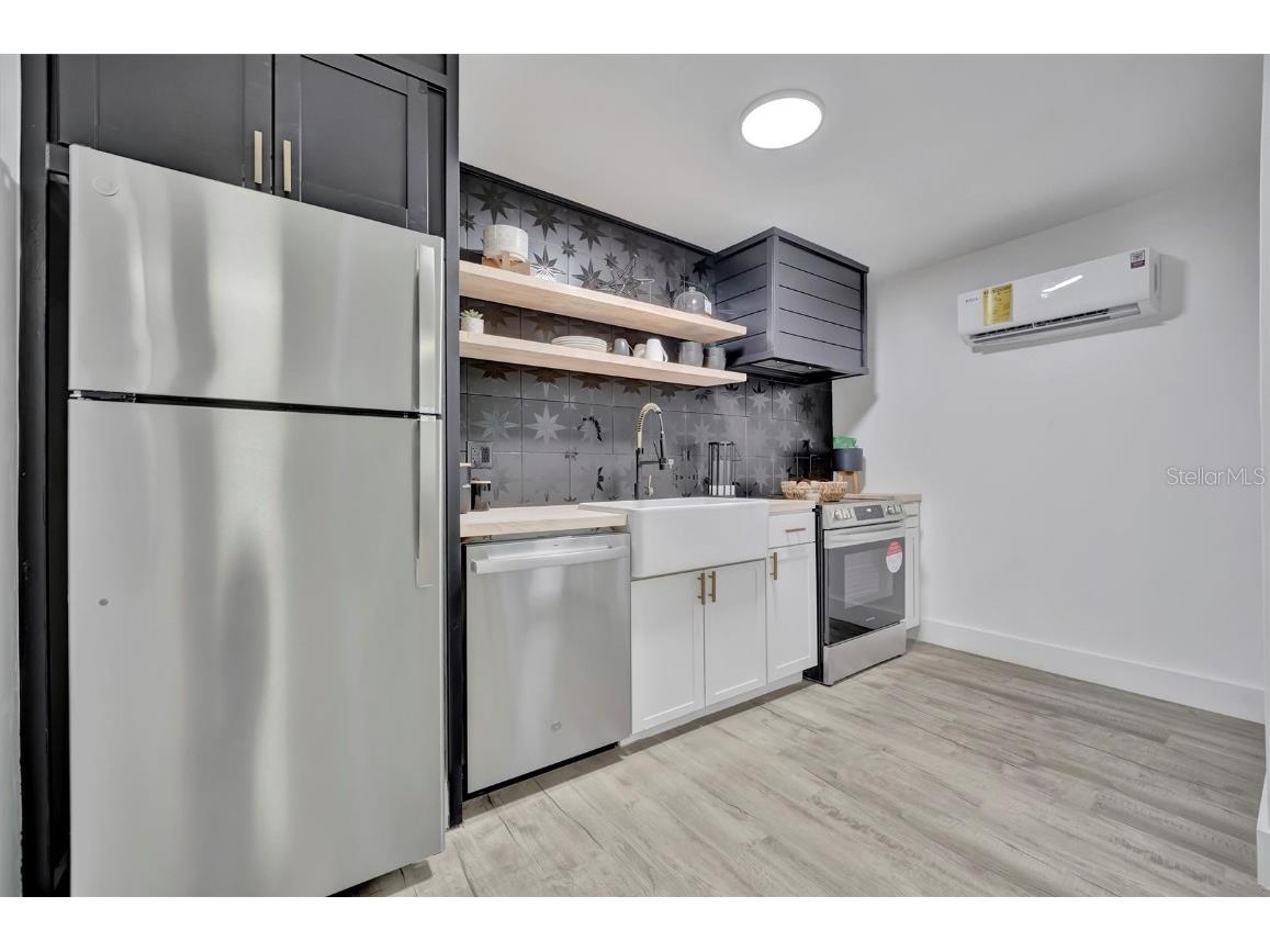 2713 4th Avenue W Bradenton FL 34205 A4670122 image62