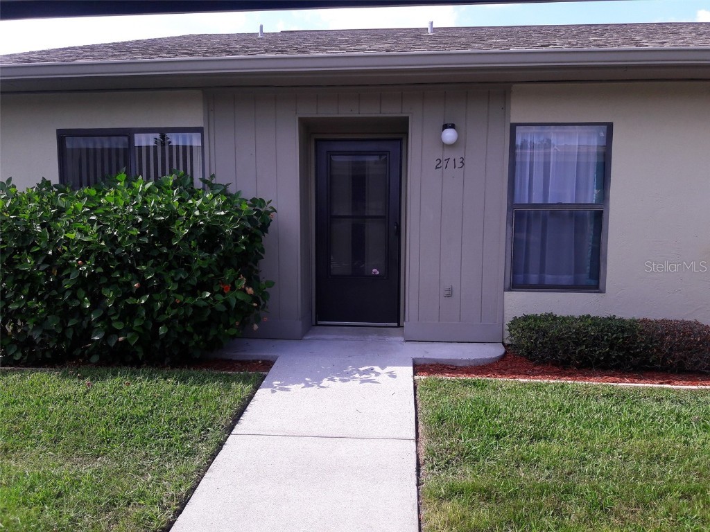 2713 60th Avenue Drive W Bradenton FL 34207 A4578477 image1