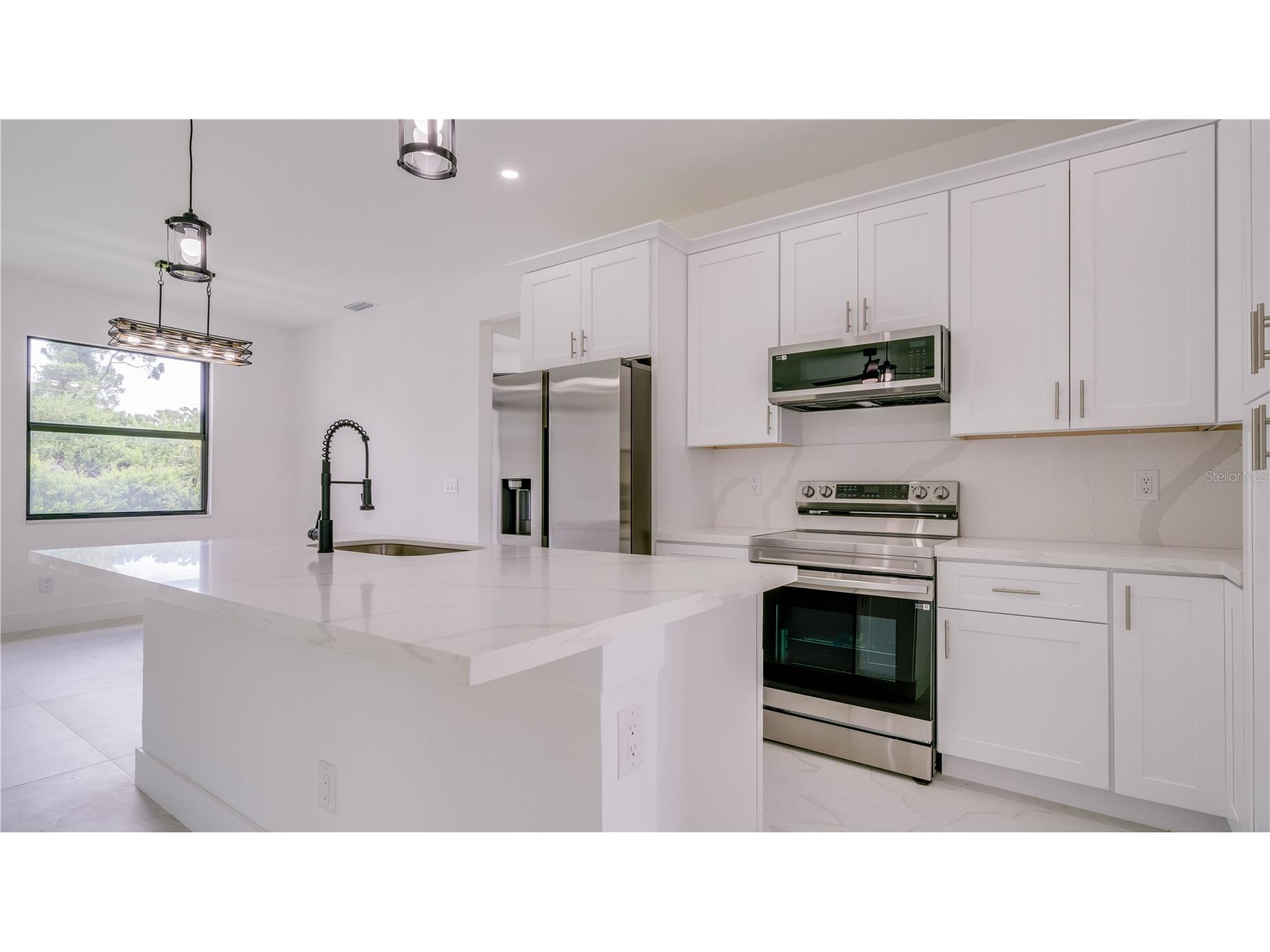 2713 8th Street W Lehigh Acres FL 33971 C7528161 image13